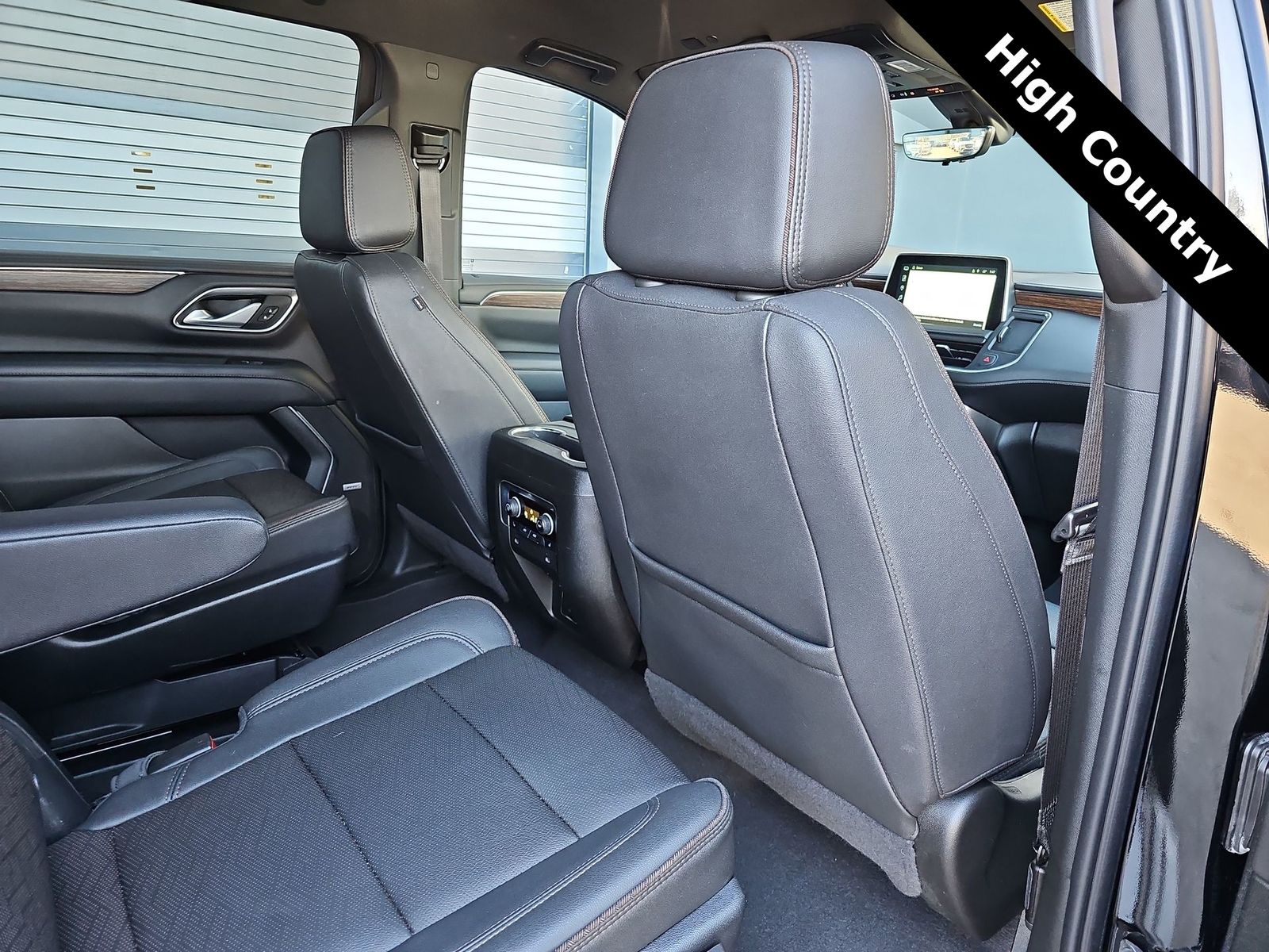 Thumbnail: 2022 Chevrolet Suburban - 16