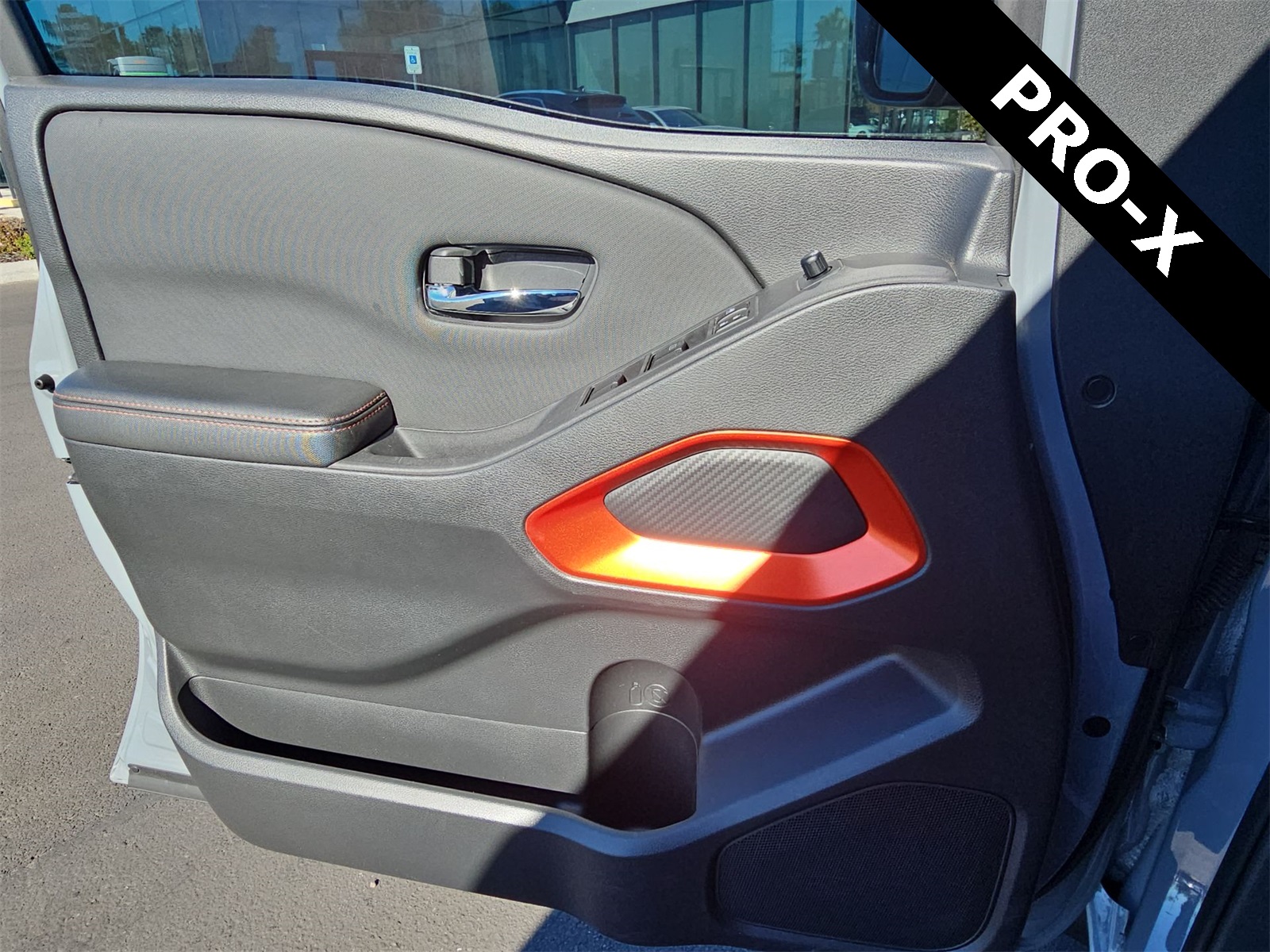 Thumbnail: 2024 Nissan Frontier - 28