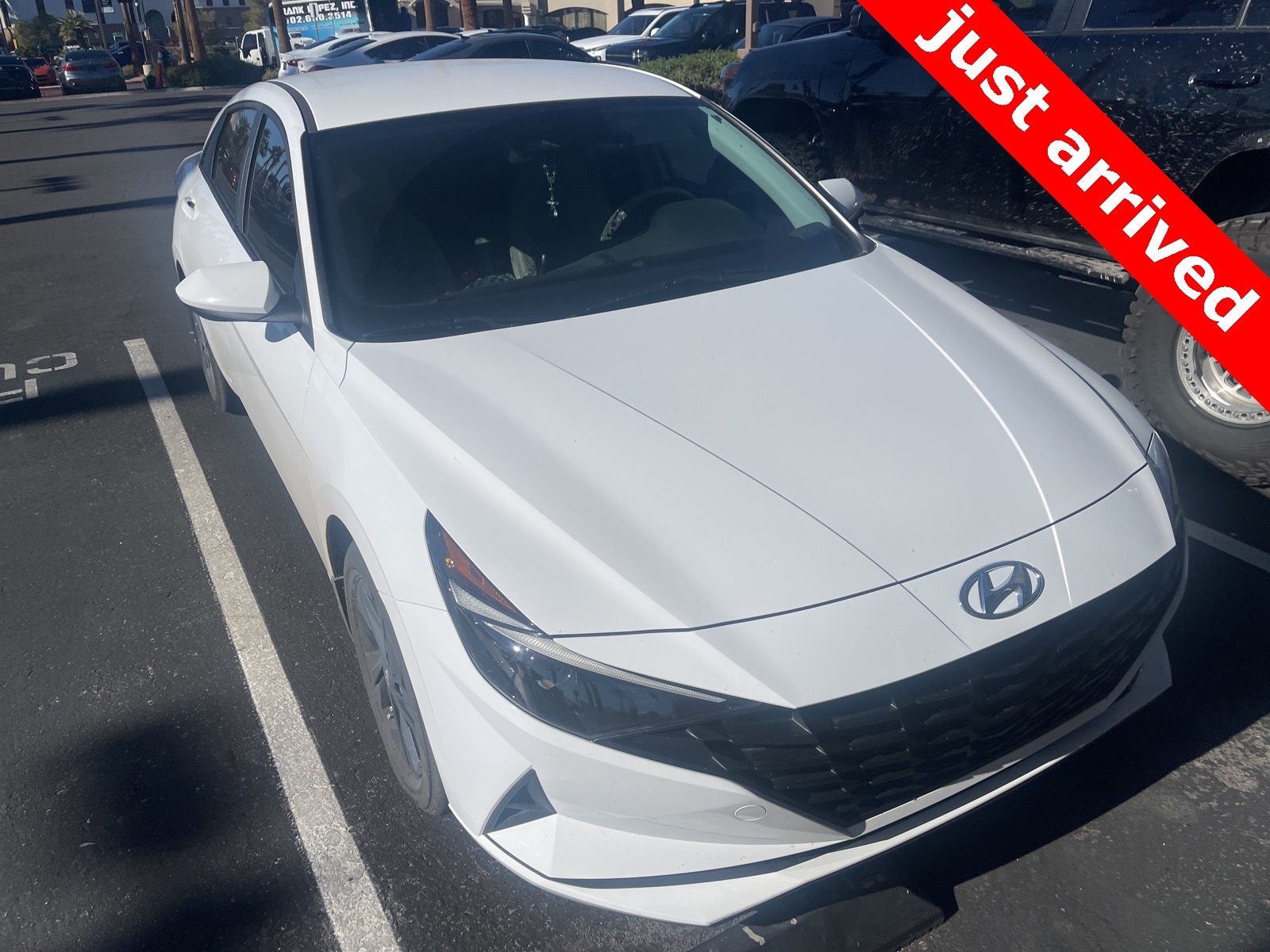 Thumbnail: 2023 Hyundai Elantra - 2