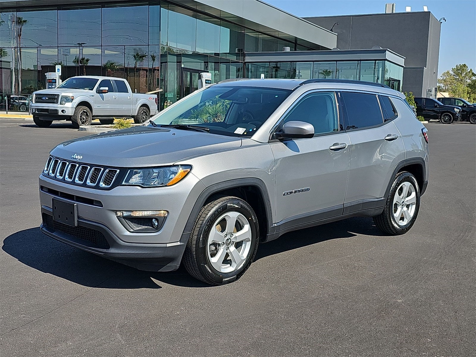 Thumbnail: 2020 Jeep Compass - 4