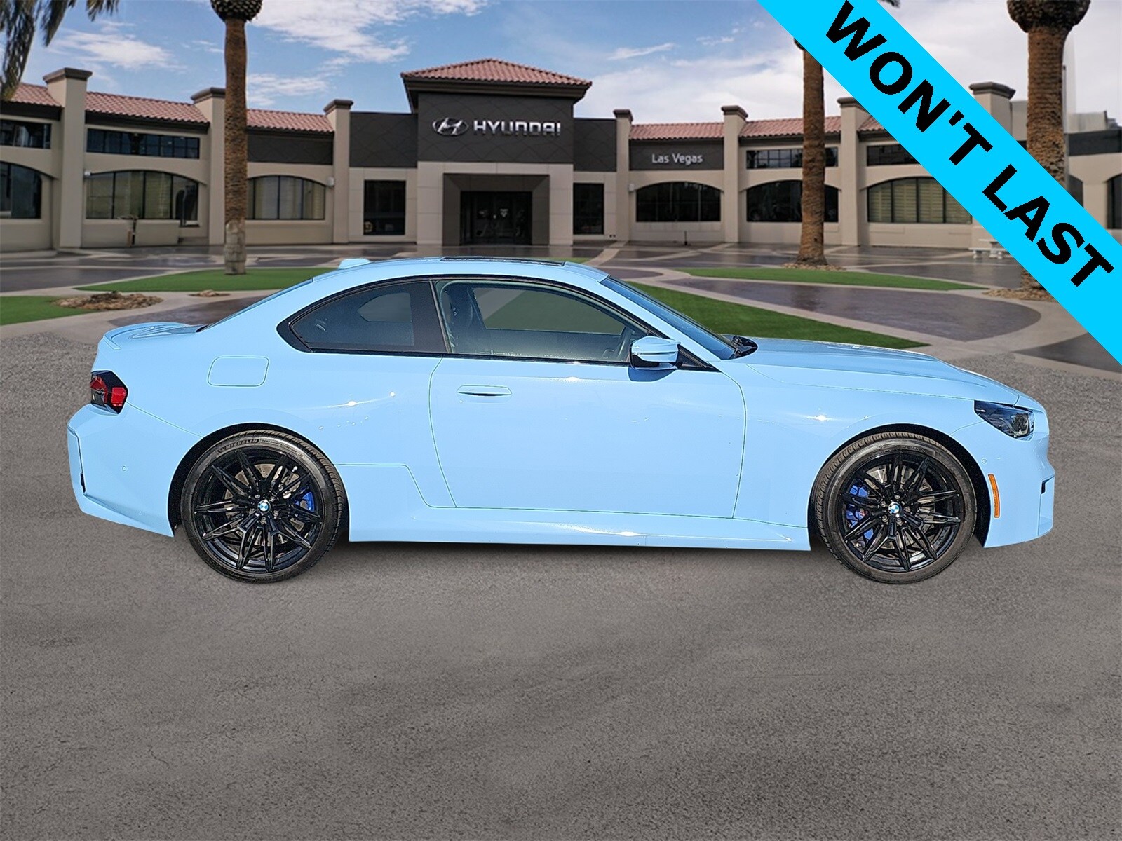 Thumbnail: 2024 BMW M2 - 9