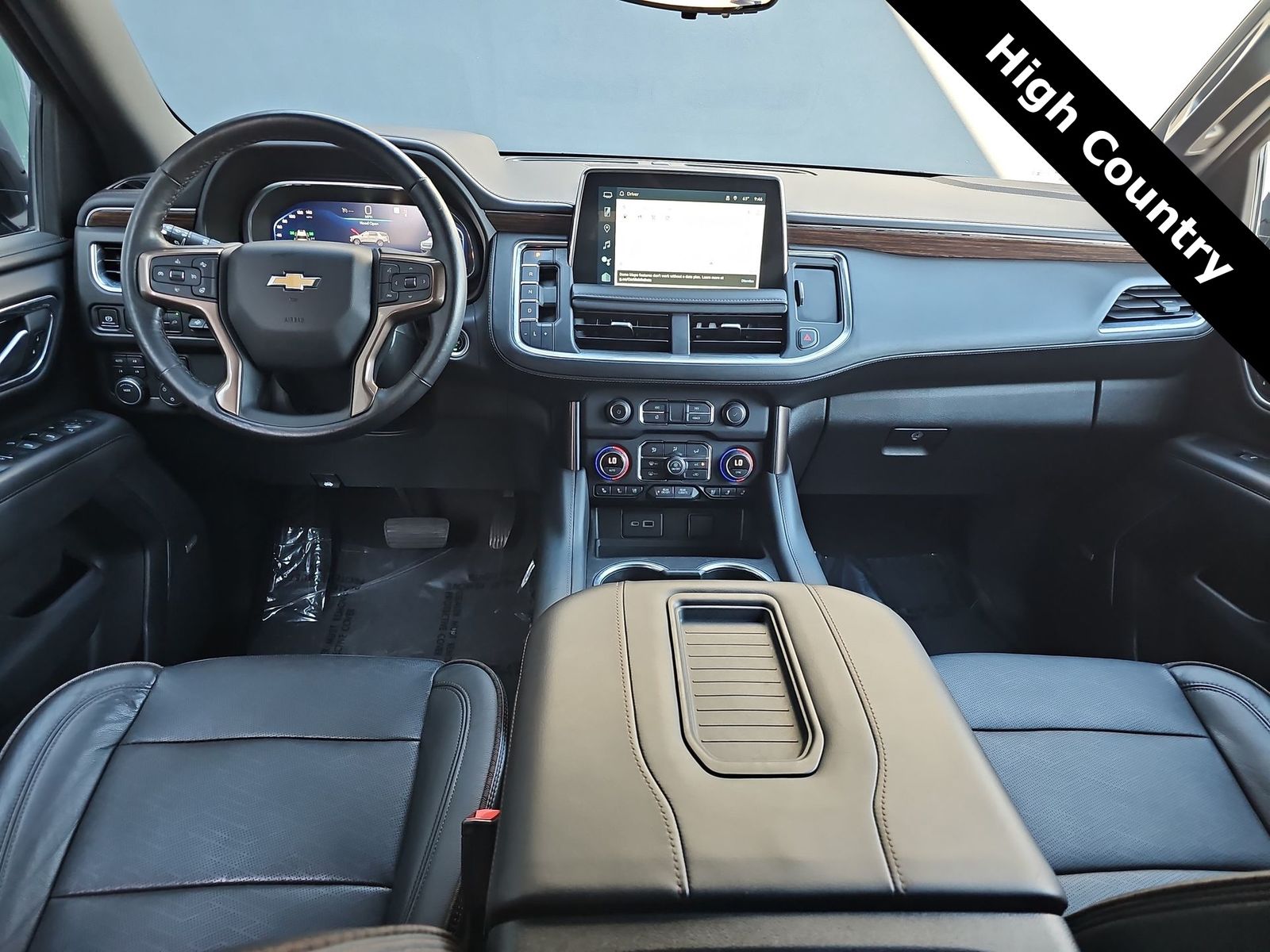 Thumbnail: 2022 Chevrolet Suburban - 14