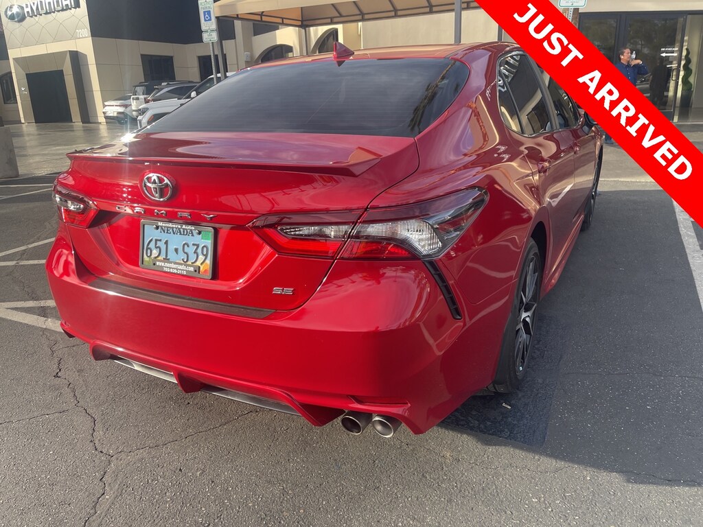 Used 2023 Toyota Camry SE Sedan