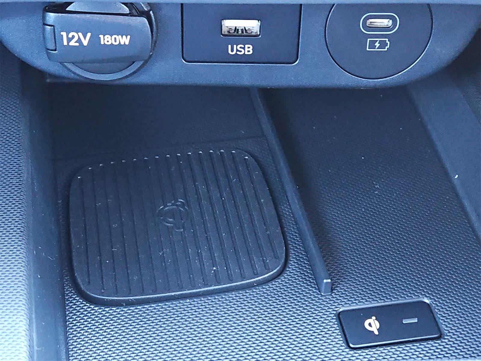 Thumbnail: 2025 Hyundai Elantra - 28