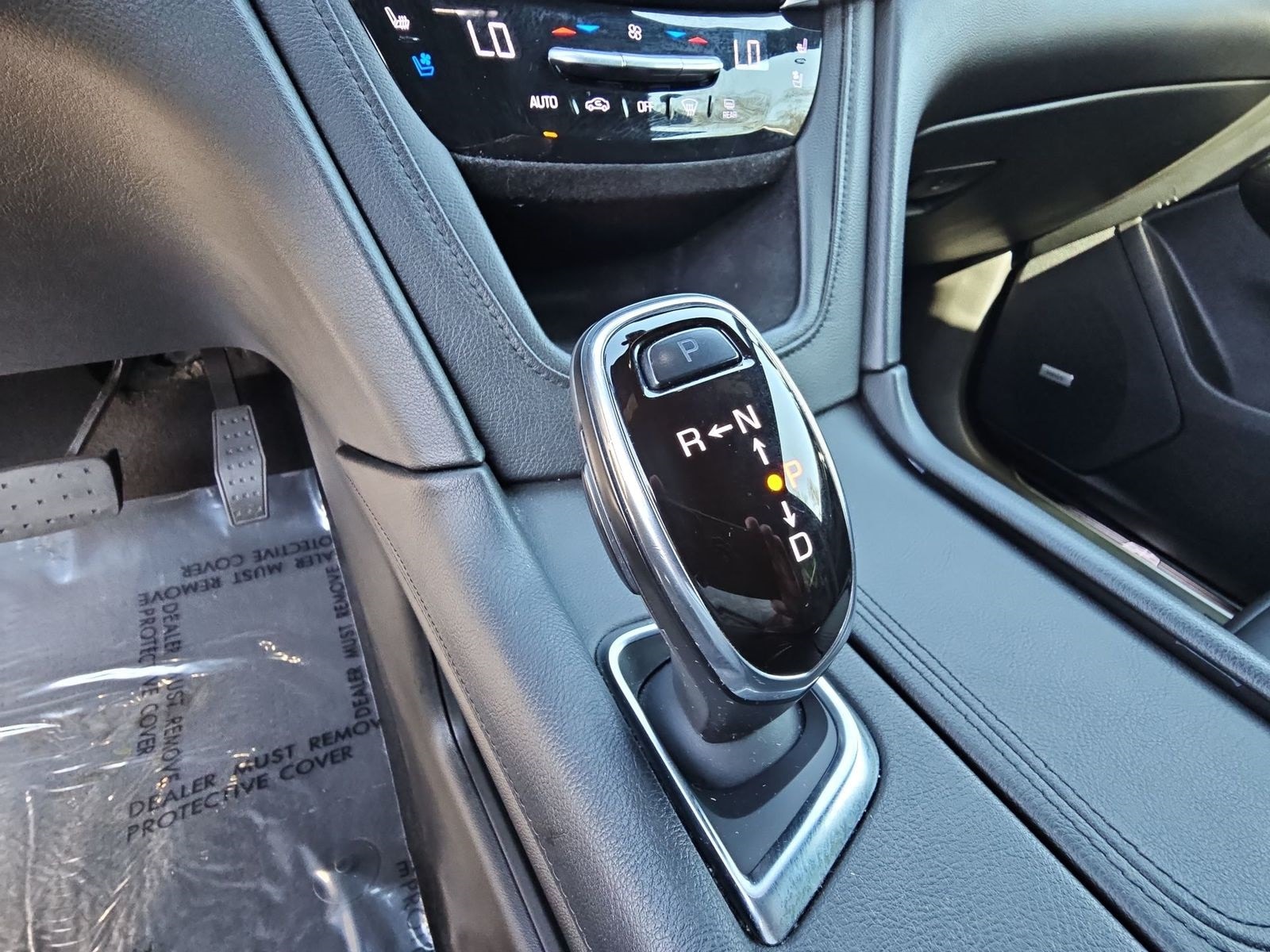 Thumbnail: 2017 Cadillac XT5 - 22