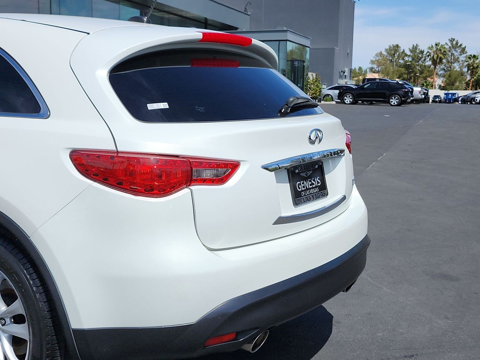 Thumbnail: 2011 INFINITI FX35 - 12