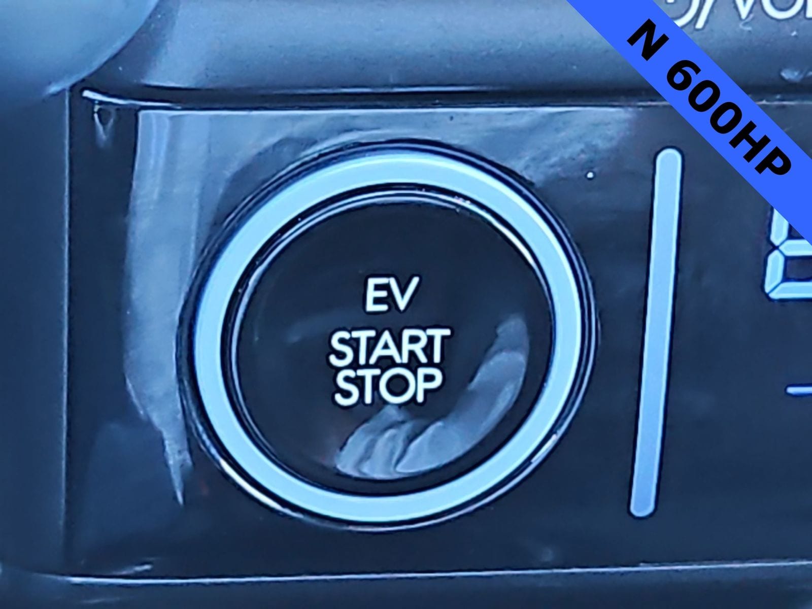 Thumbnail: 2025 Hyundai Ioniq 5 - 24