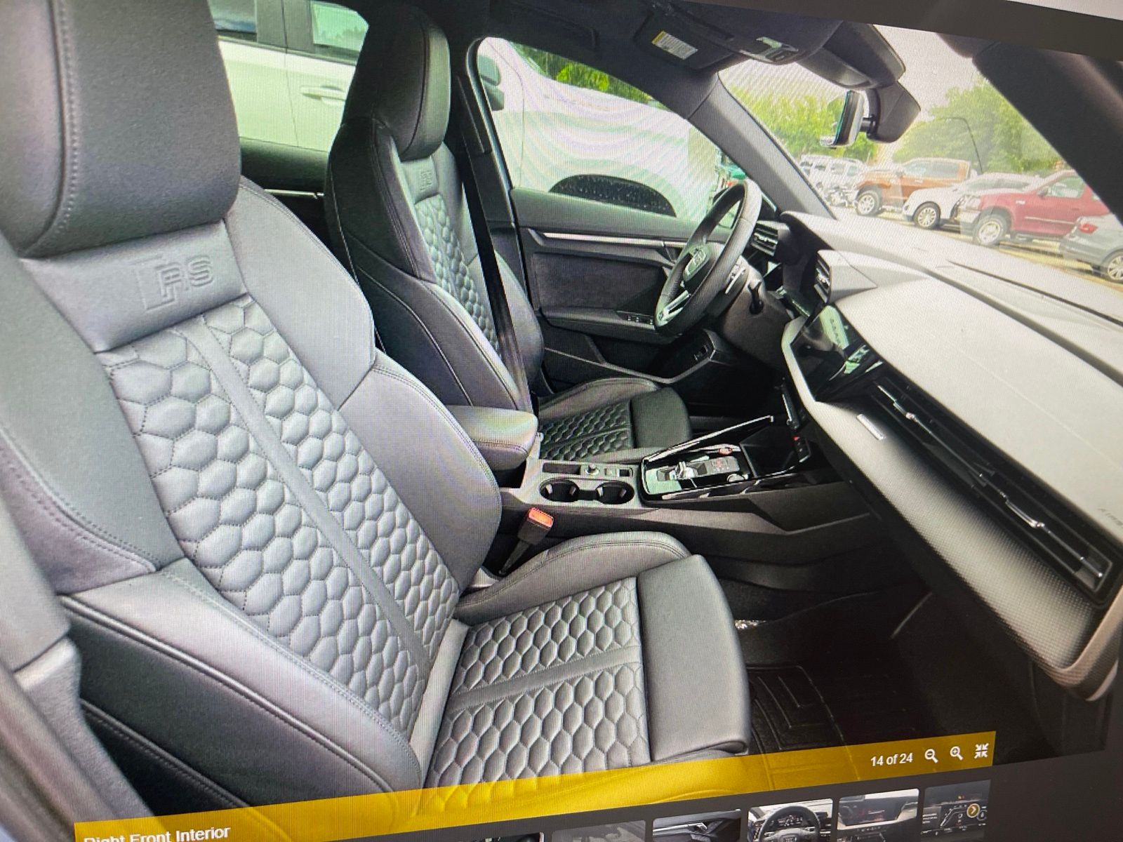 Thumbnail: 2024 Audi RS 3 - 10