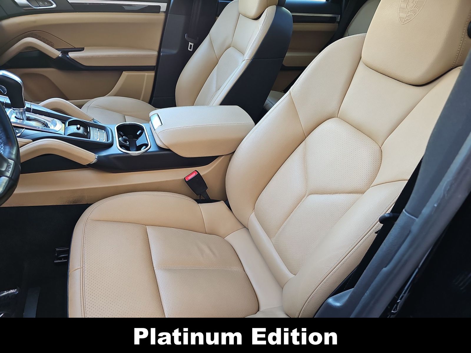 Thumbnail: 2014 Porsche Cayenne - 15