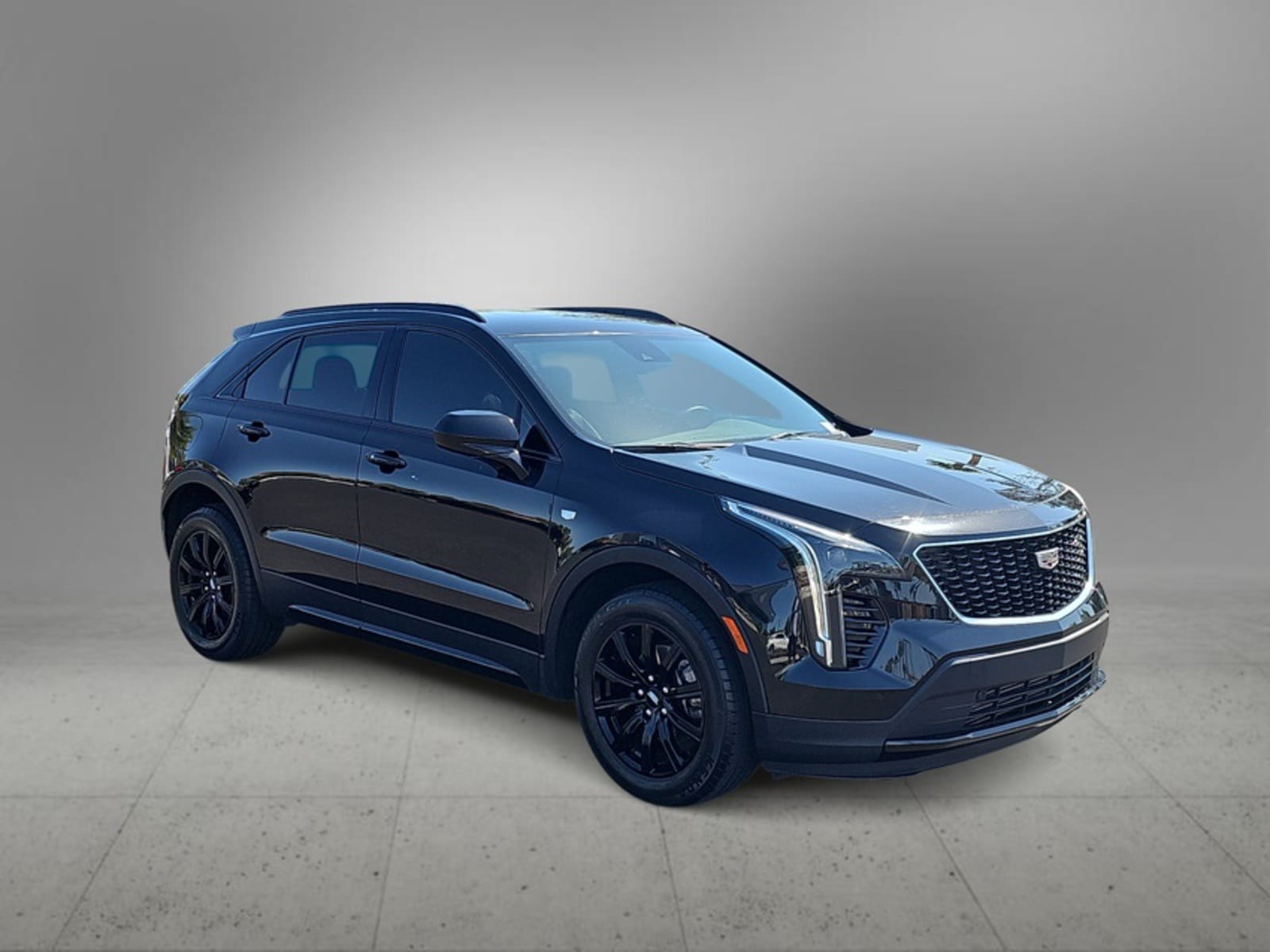 Thumbnail: 2019 Cadillac XT4 - 3