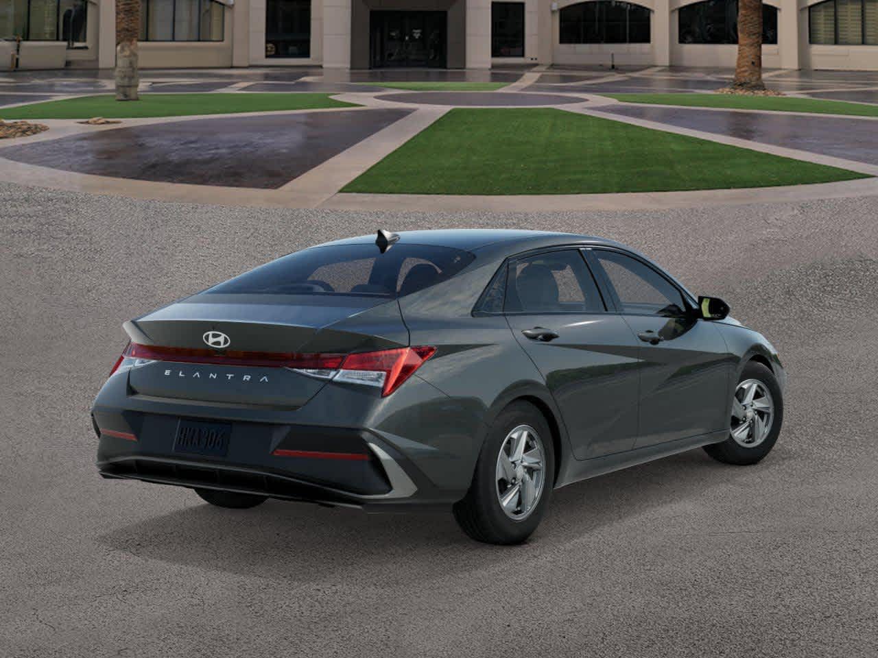 Thumbnail: 2026 Hyundai Elantra - 4