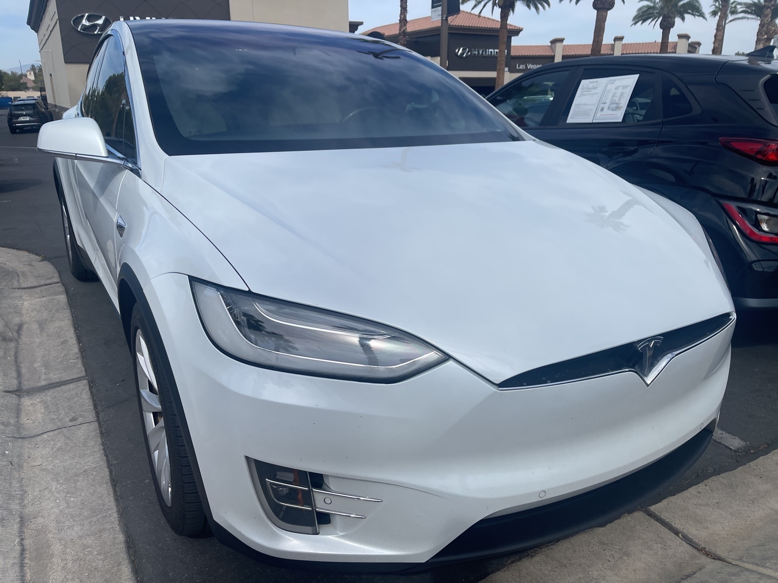 Used 2020 Tesla Model X Long Range with VIN 5YJXCDE27LF262854 for sale in Las Vegas, NV