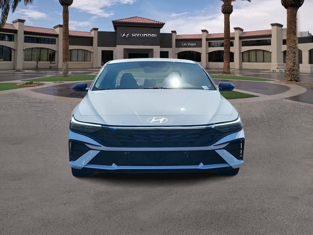 Thumbnail: 2025 Hyundai Elantra - 3