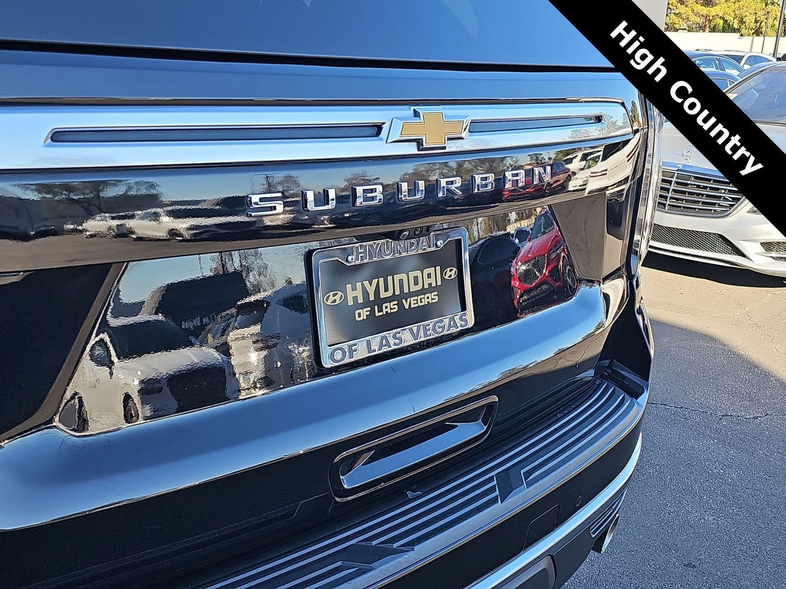 Thumbnail: 2022 Chevrolet Suburban - 11