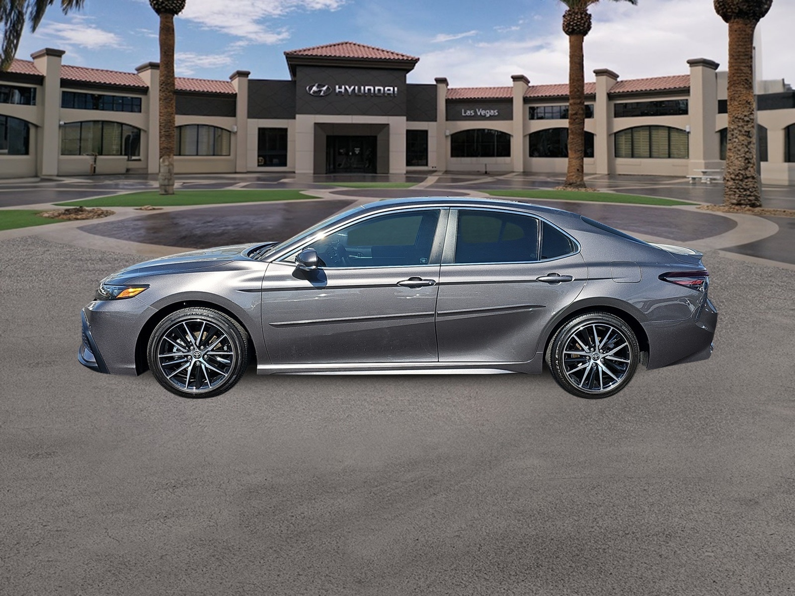 Thumbnail: 2024 Toyota Camry - 6