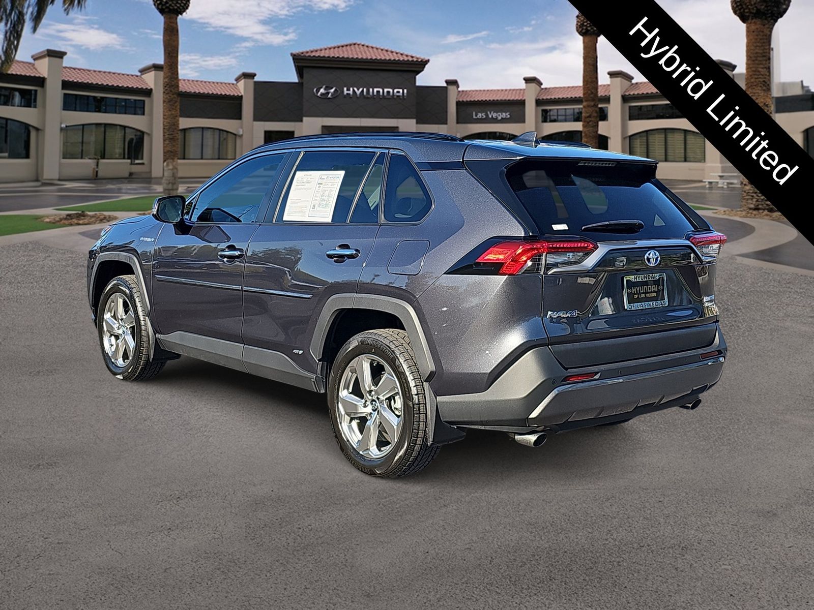 Thumbnail: 2021 Toyota RAV4 - 5