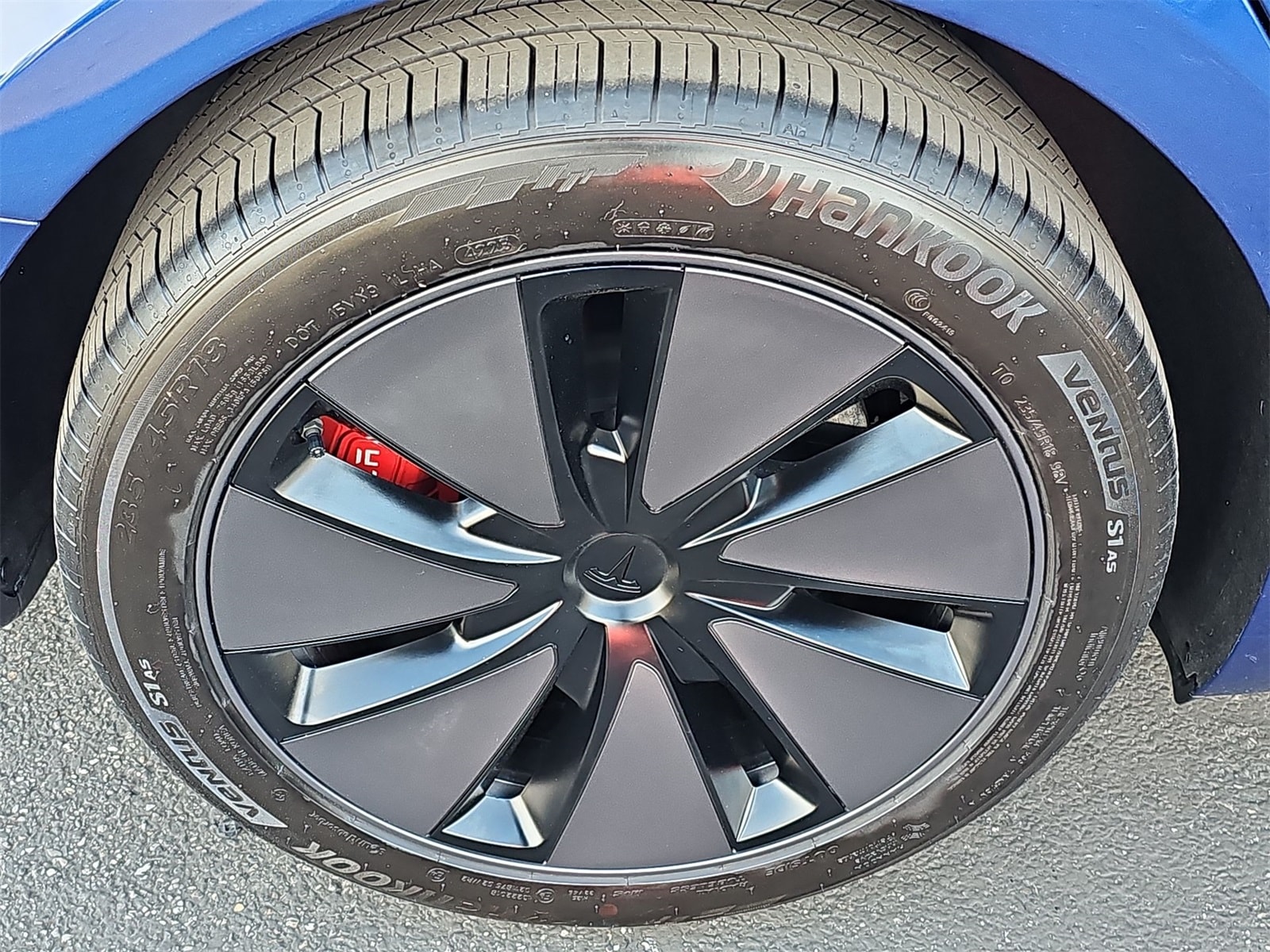 Thumbnail: 2024 Tesla Model 3 - 12