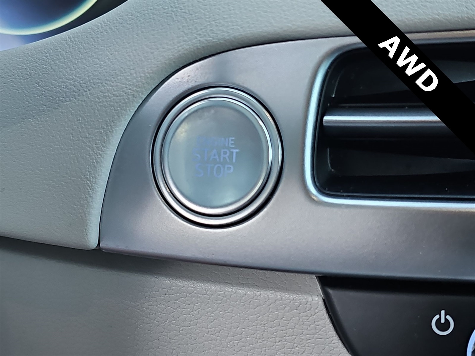 Thumbnail: 2024 Hyundai Palisade - 24