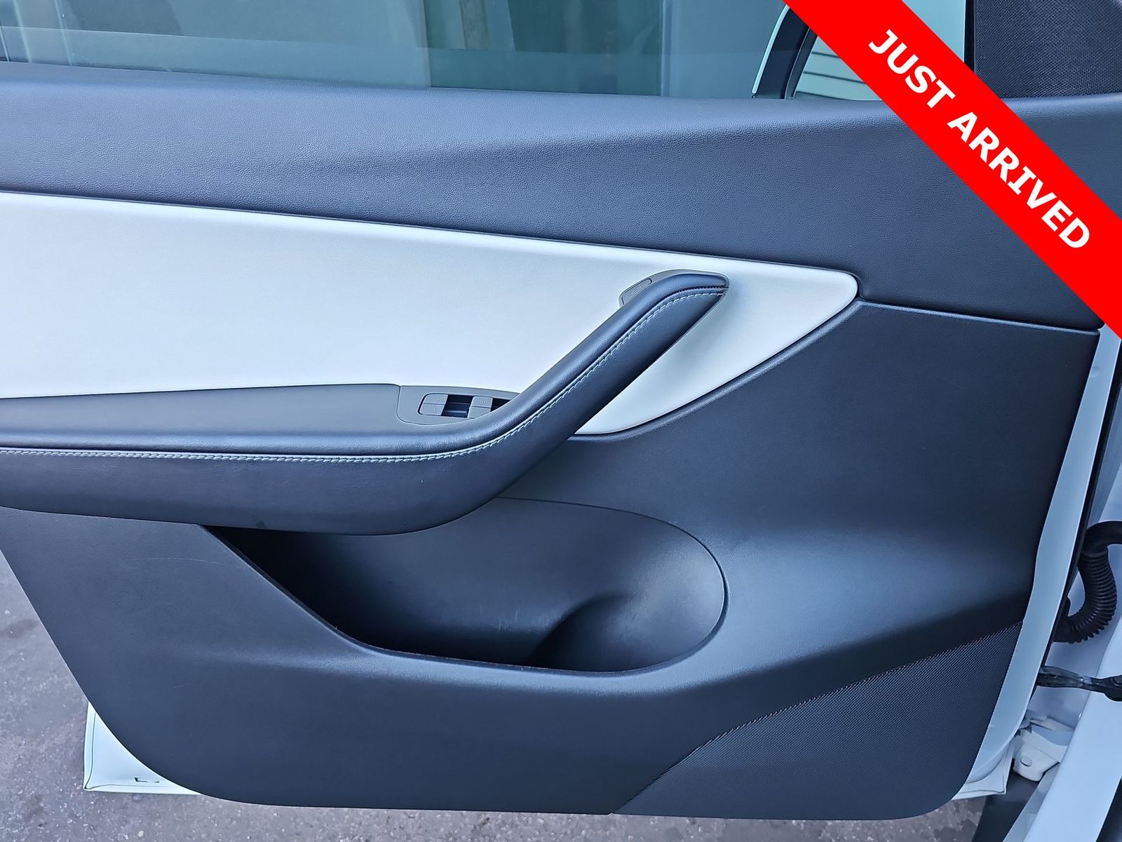 Thumbnail: 2021 Tesla Model Y - 26