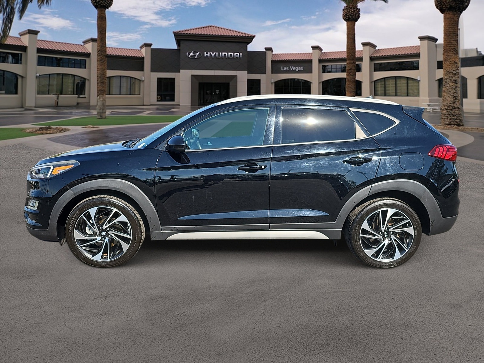 Thumbnail: 2020 Hyundai Tucson - 6