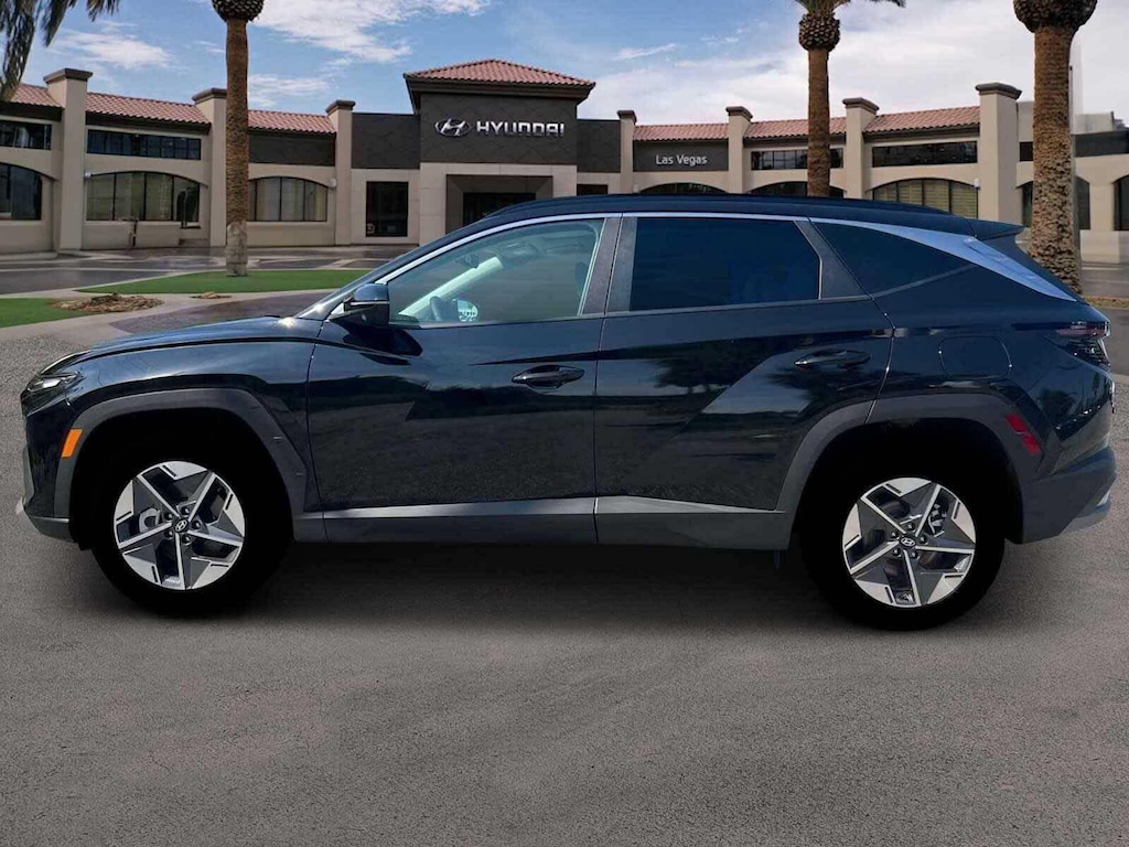 New 2025 Hyundai Tucson Hybrid SEL Convenience SUV