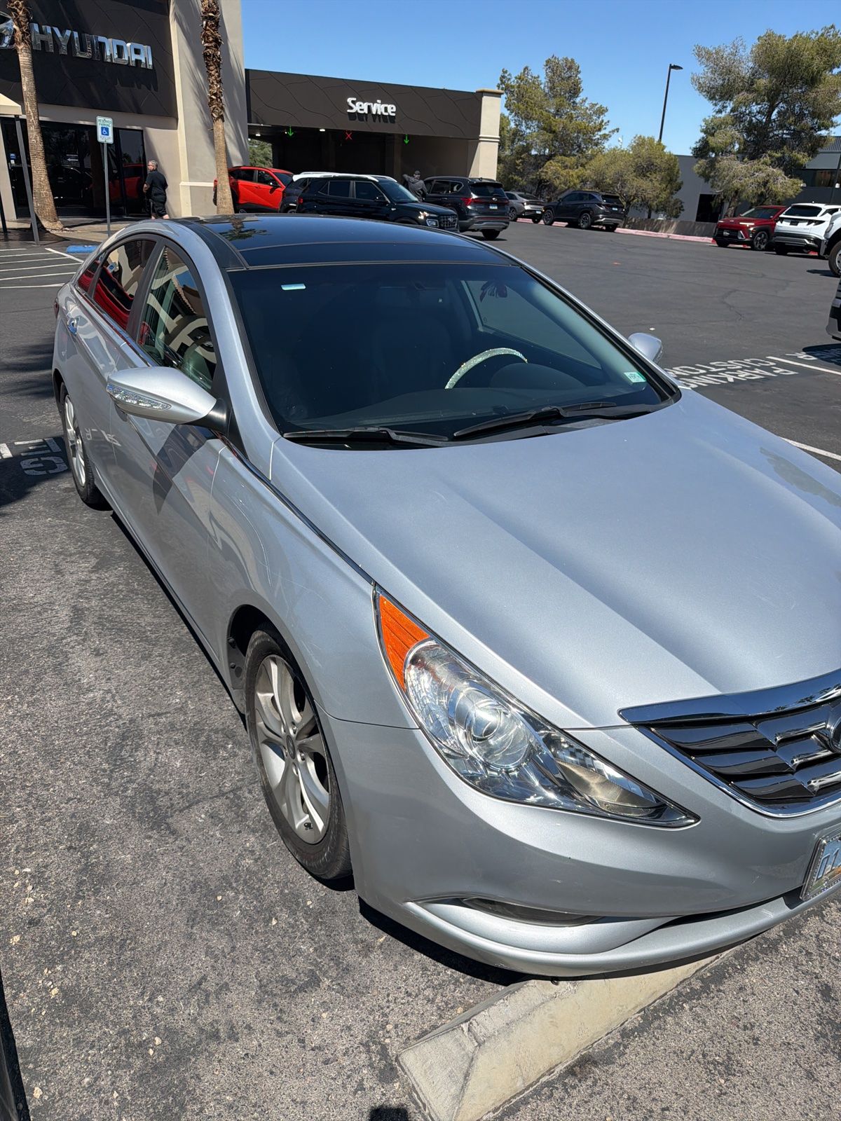 Thumbnail: 2013 Hyundai Sonata - 8