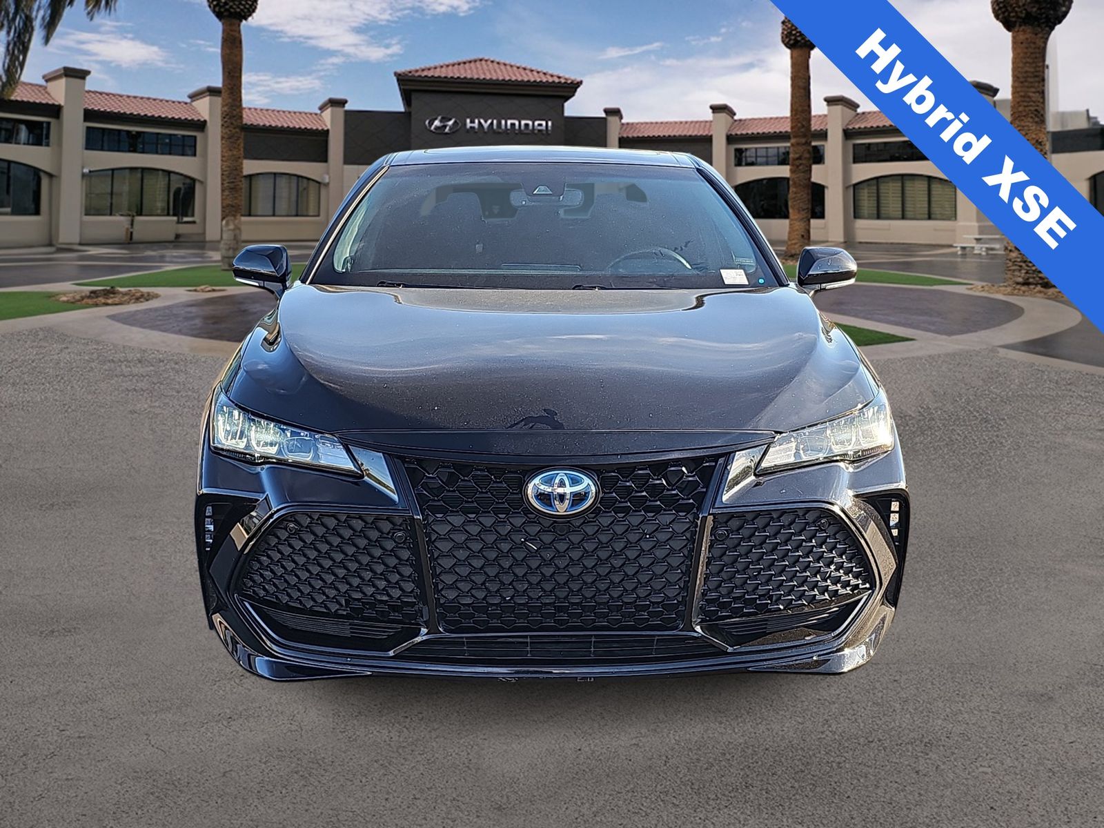 Thumbnail: 2021 Toyota Avalon - 3