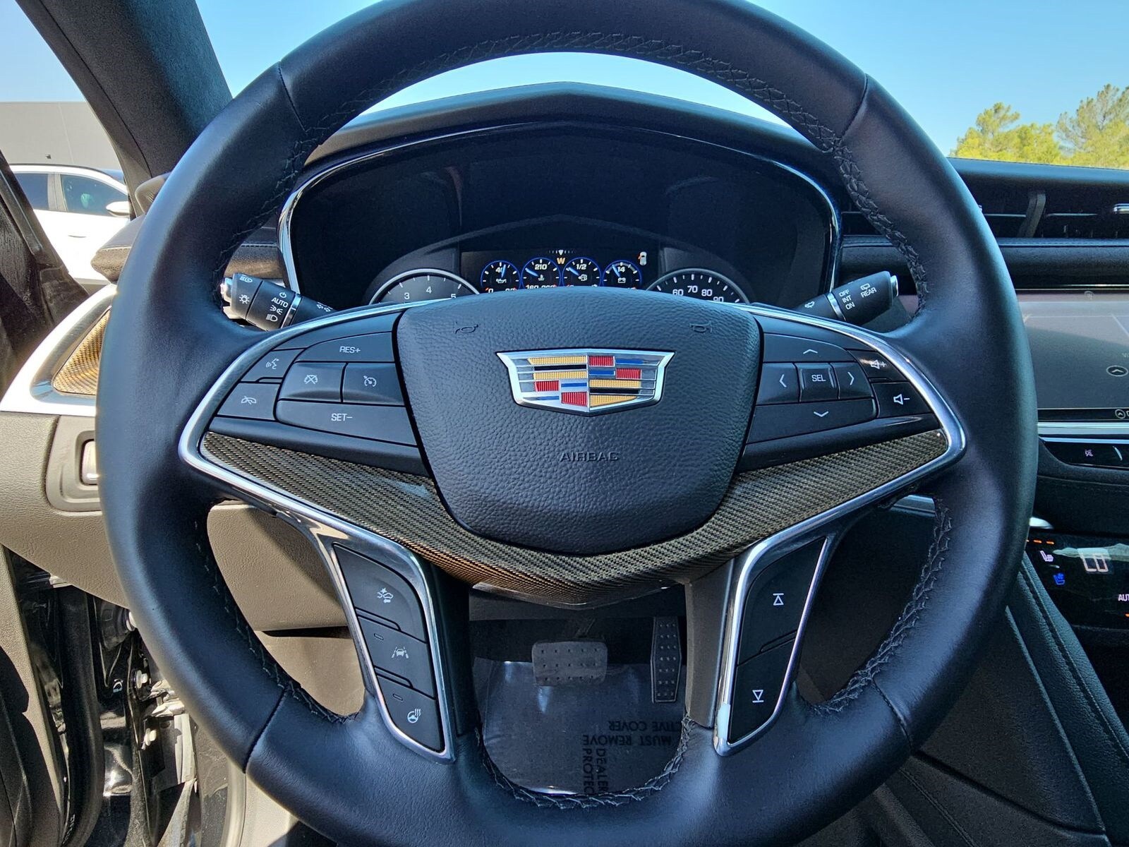 Thumbnail: 2017 Cadillac XT5 - 20