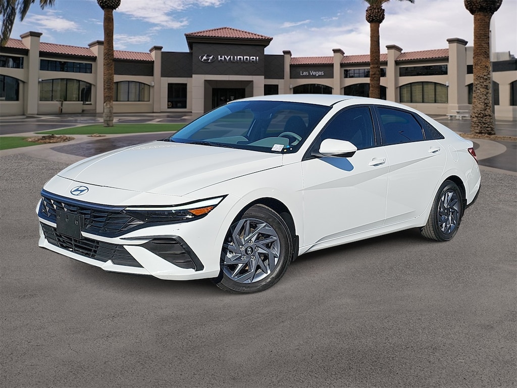 Used 2024 Hyundai Elantra Hybrid Blue Sedan