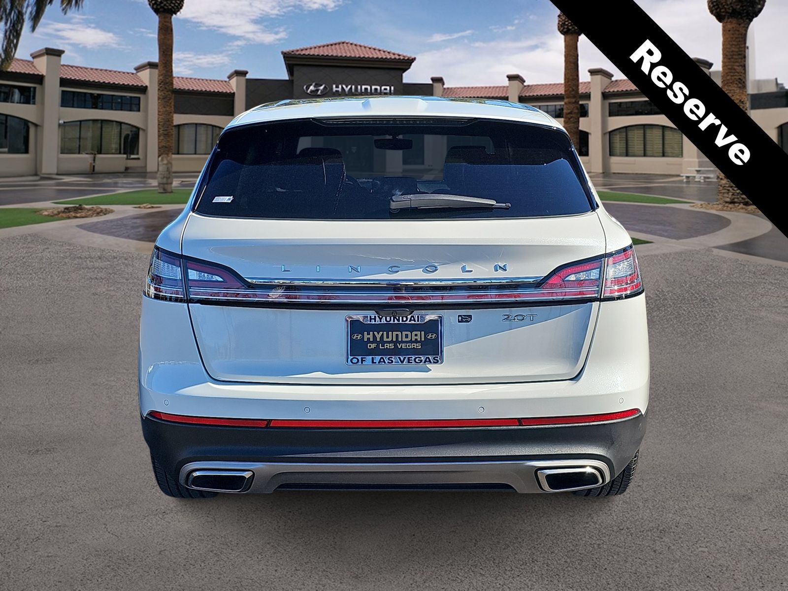 Thumbnail: 2020 Lincoln Nautilus - 7