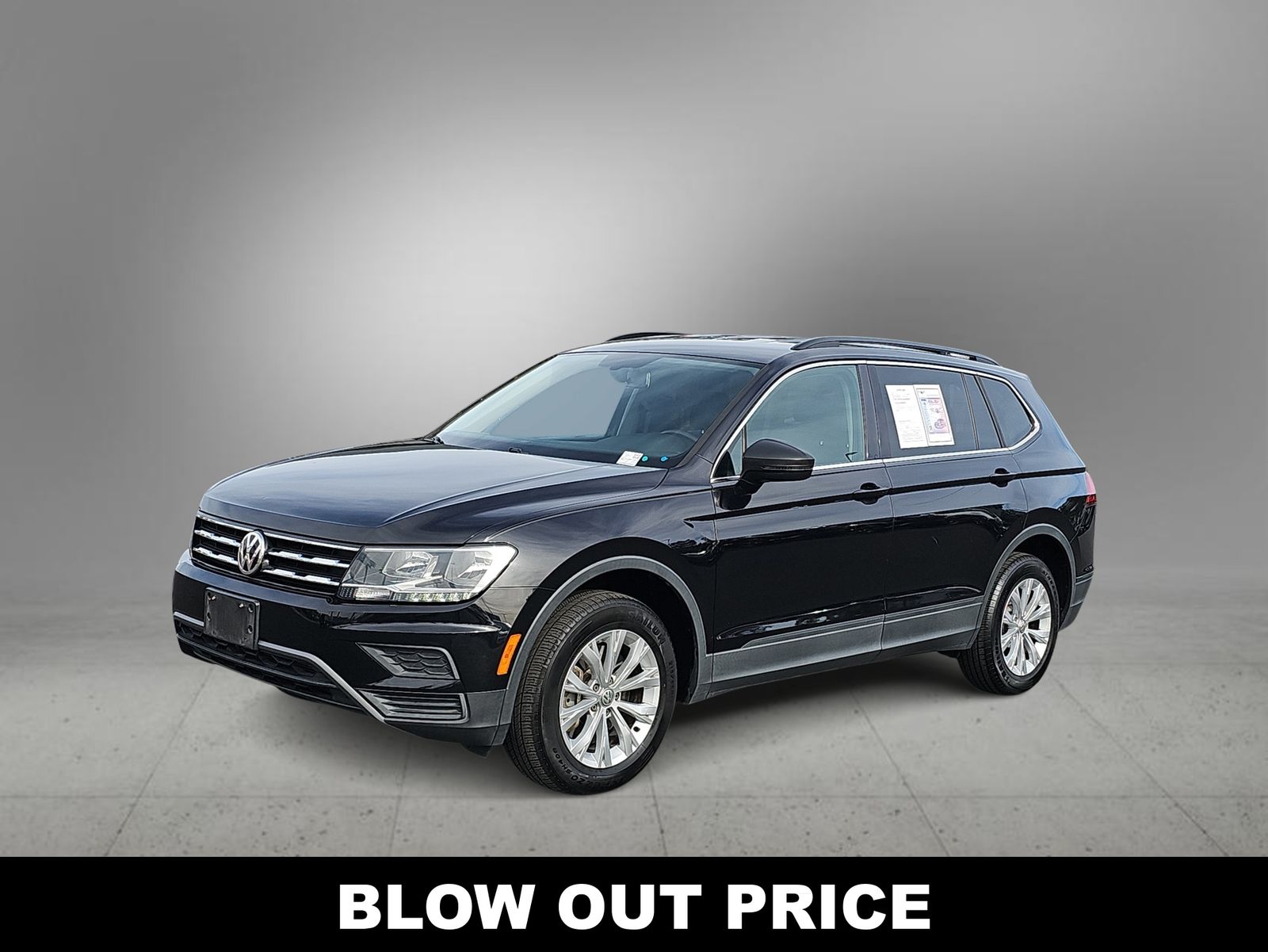 Thumbnail: 2019 Volkswagen Tiguan - 4