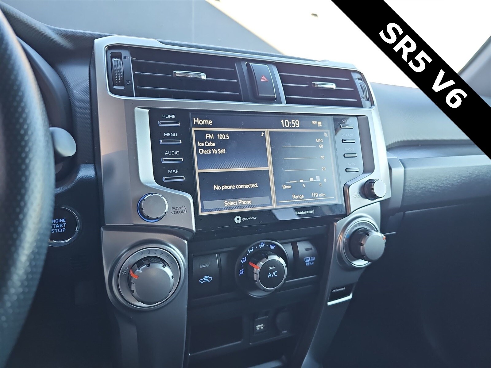 Thumbnail: 2024 Toyota 4Runner - 20