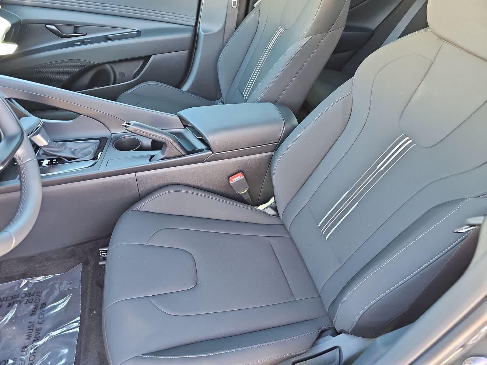 Thumbnail: 2026 Hyundai Elantra - 15