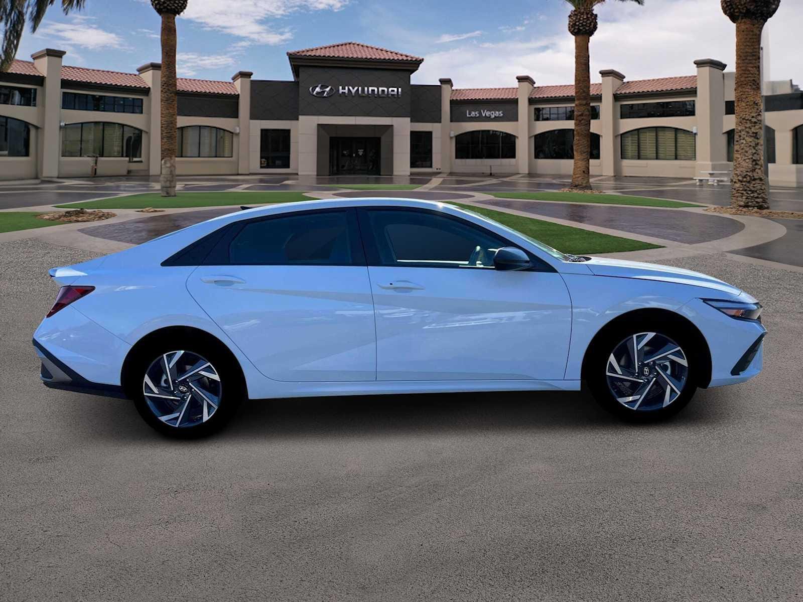Thumbnail: 2025 Hyundai Elantra - 9