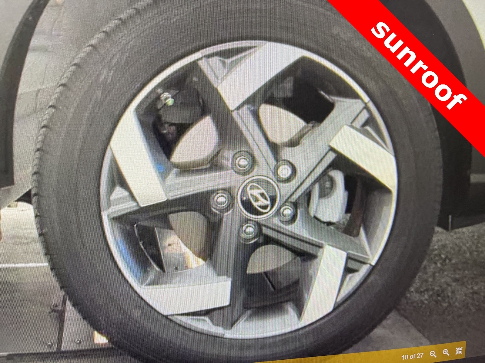 Thumbnail: 2025 Hyundai Venue - 10