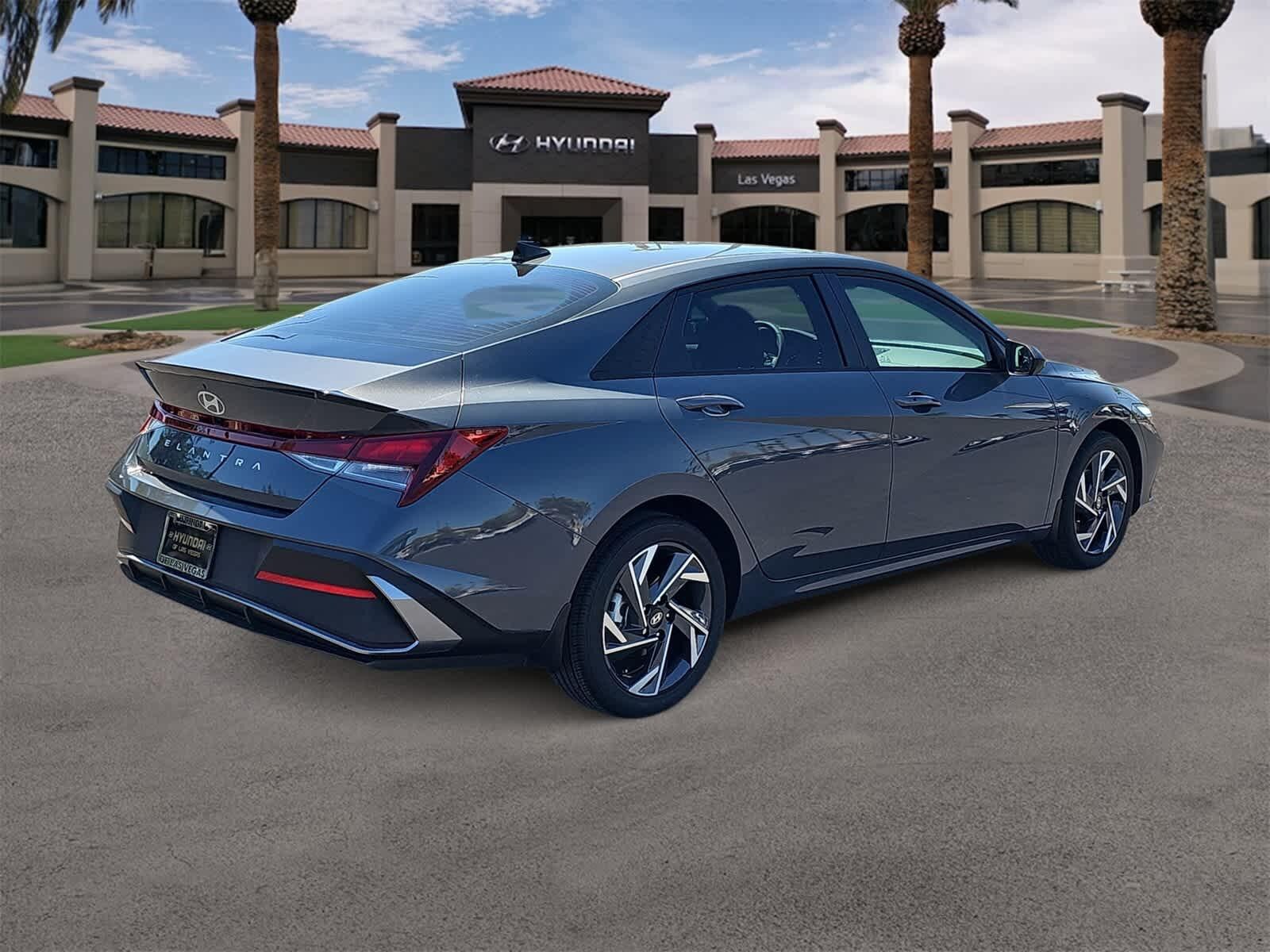 Thumbnail: 2025 Hyundai Elantra - 8