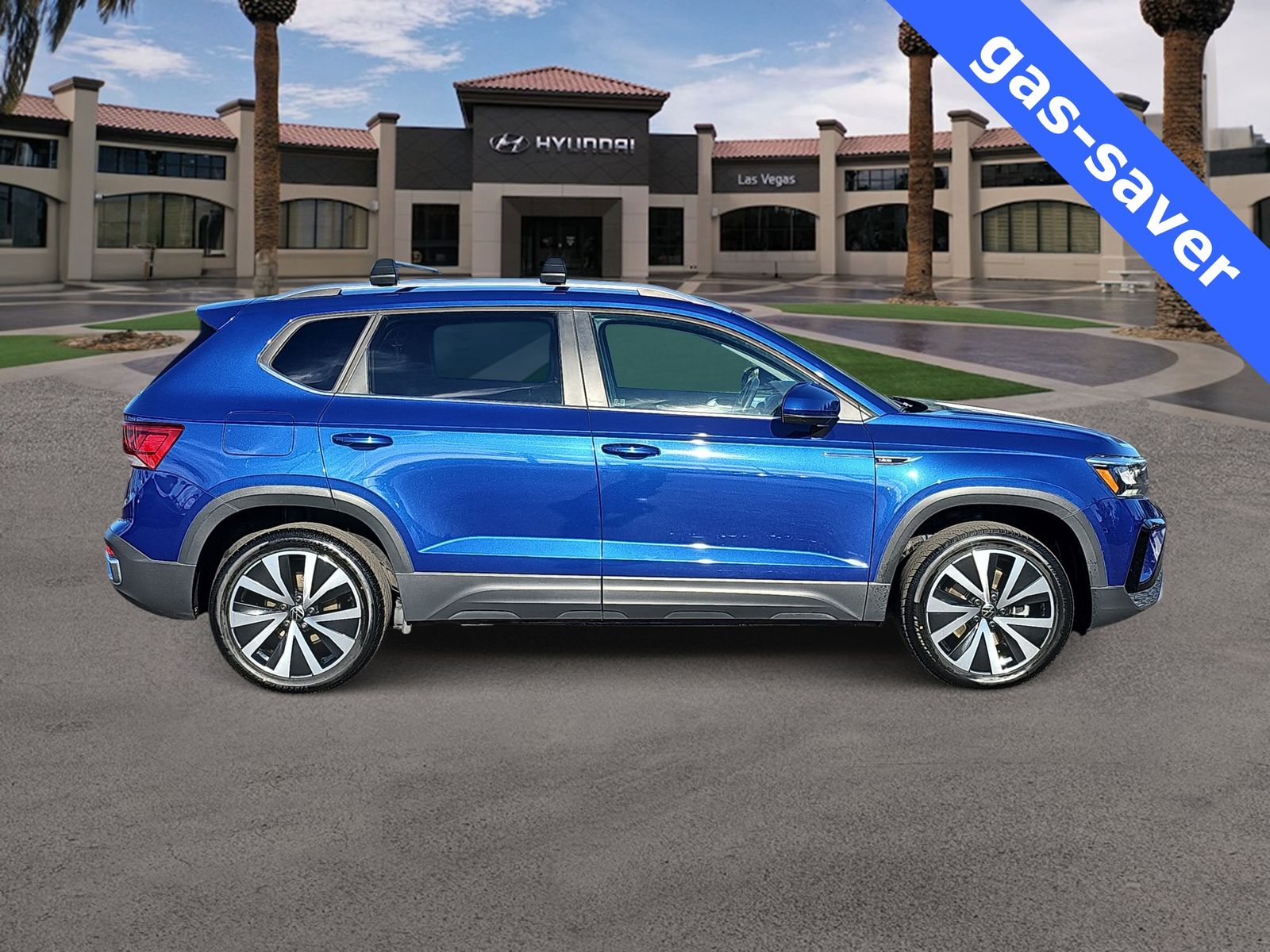 Thumbnail: 2023 Volkswagen Taos - 9