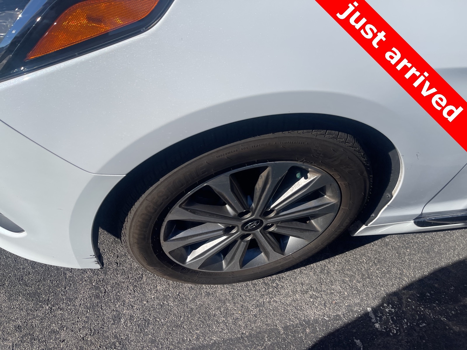 Thumbnail: 2017 Hyundai Sonata - 3