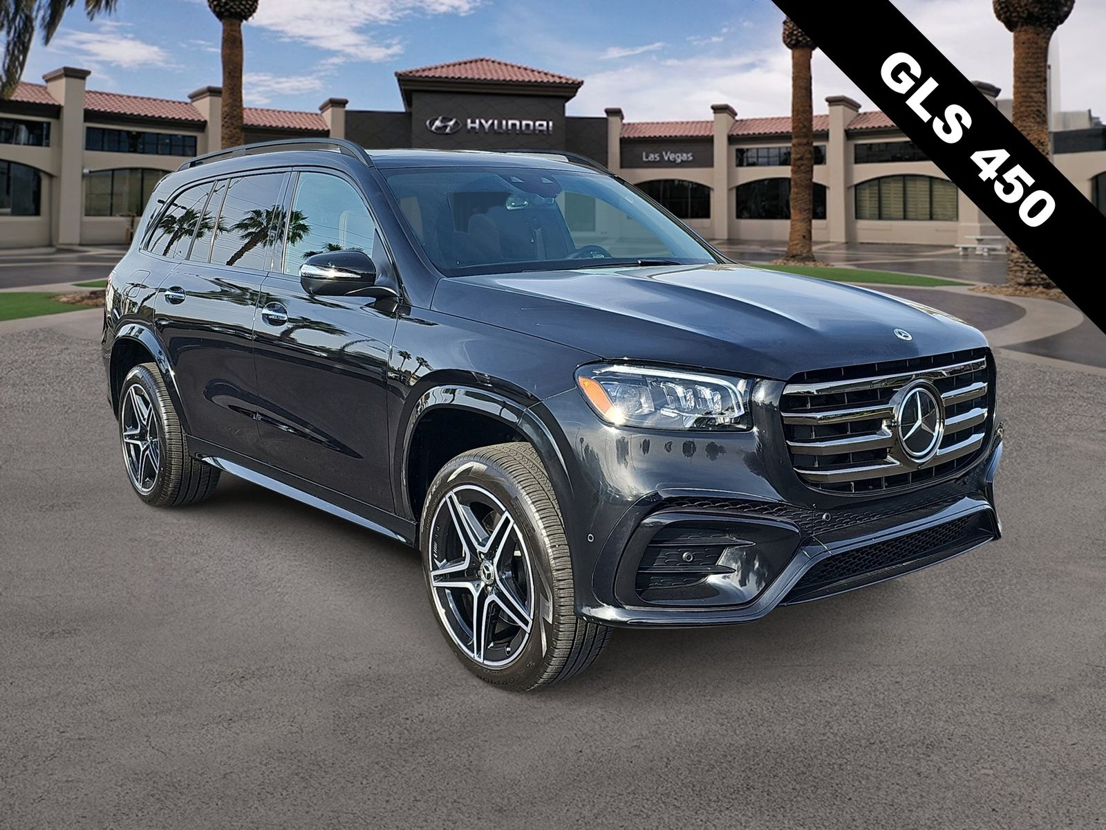 Thumbnail: 2025 Mercedes-Benz GLS - 2