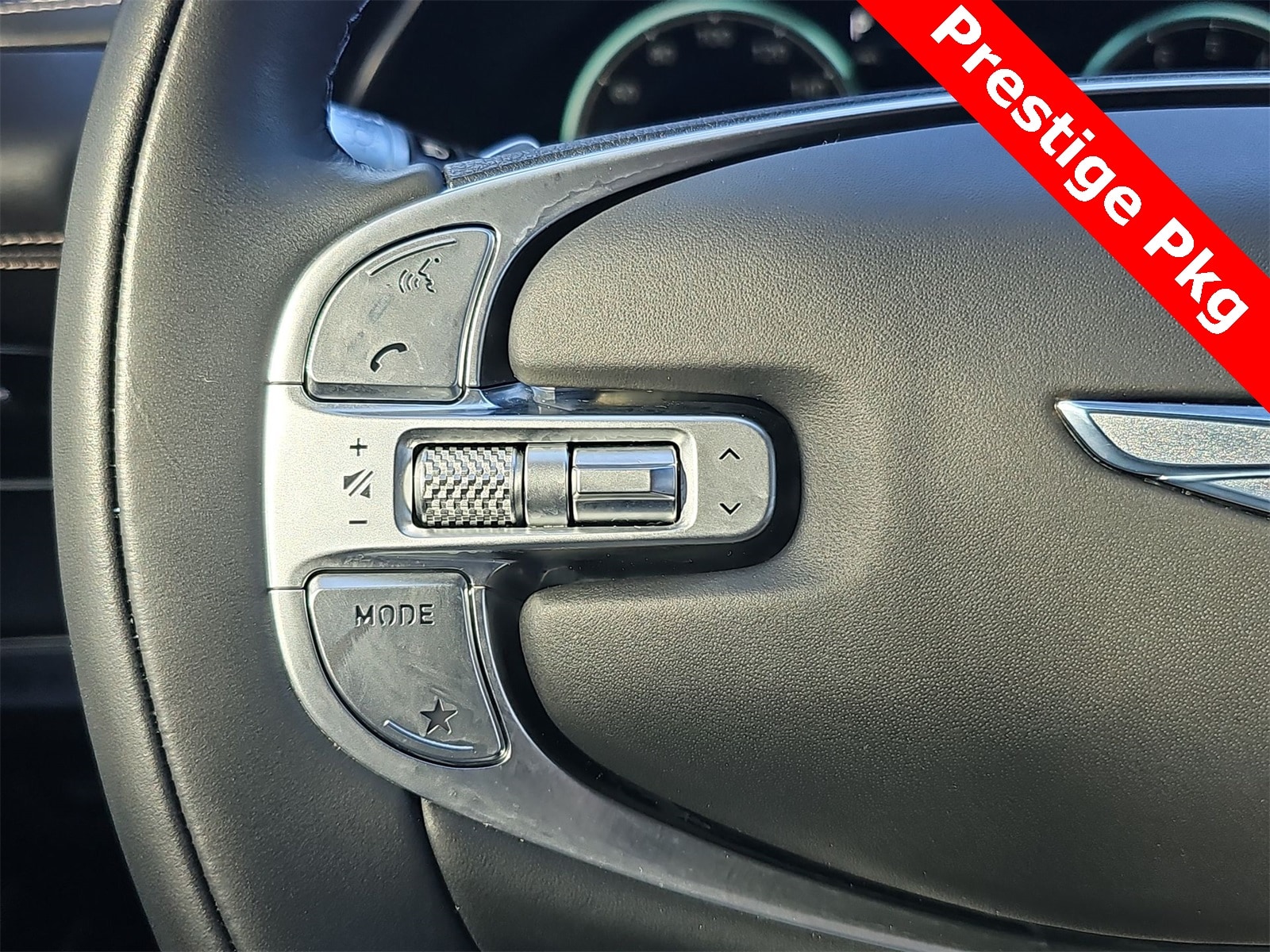 Thumbnail: 2023 Genesis GV80 - 28