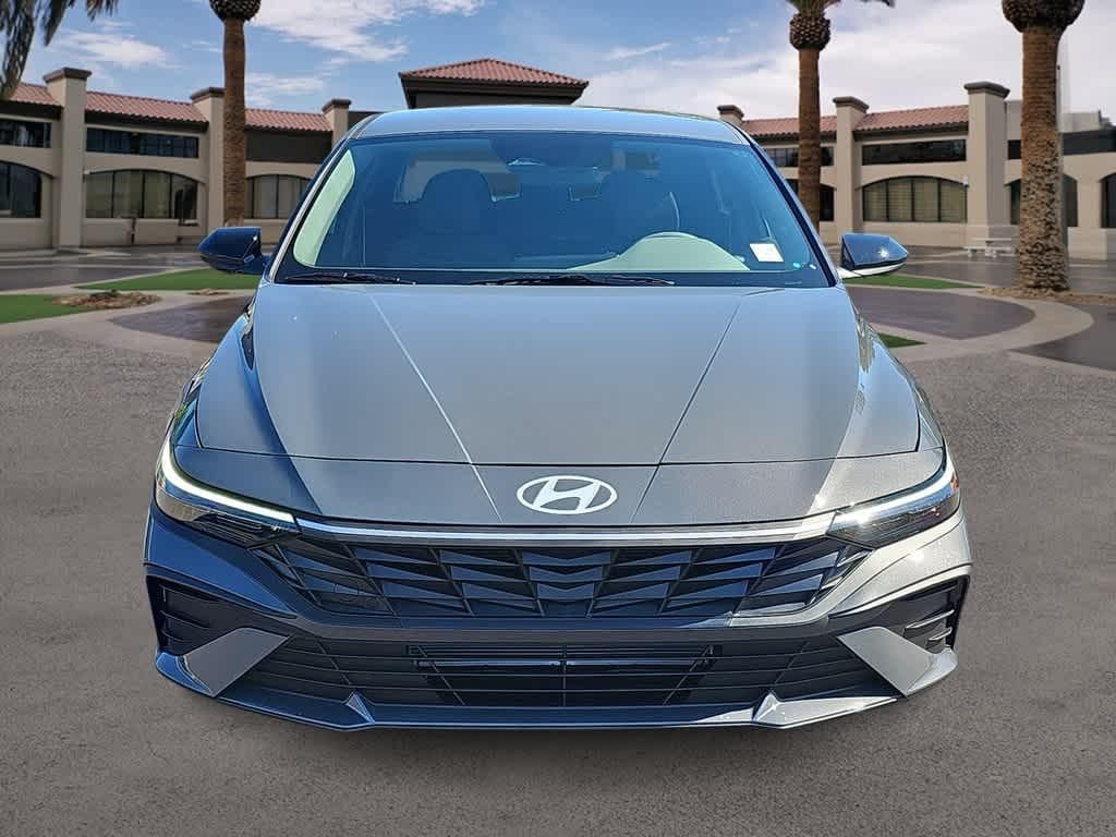 Thumbnail: 2025 Hyundai Elantra - 3