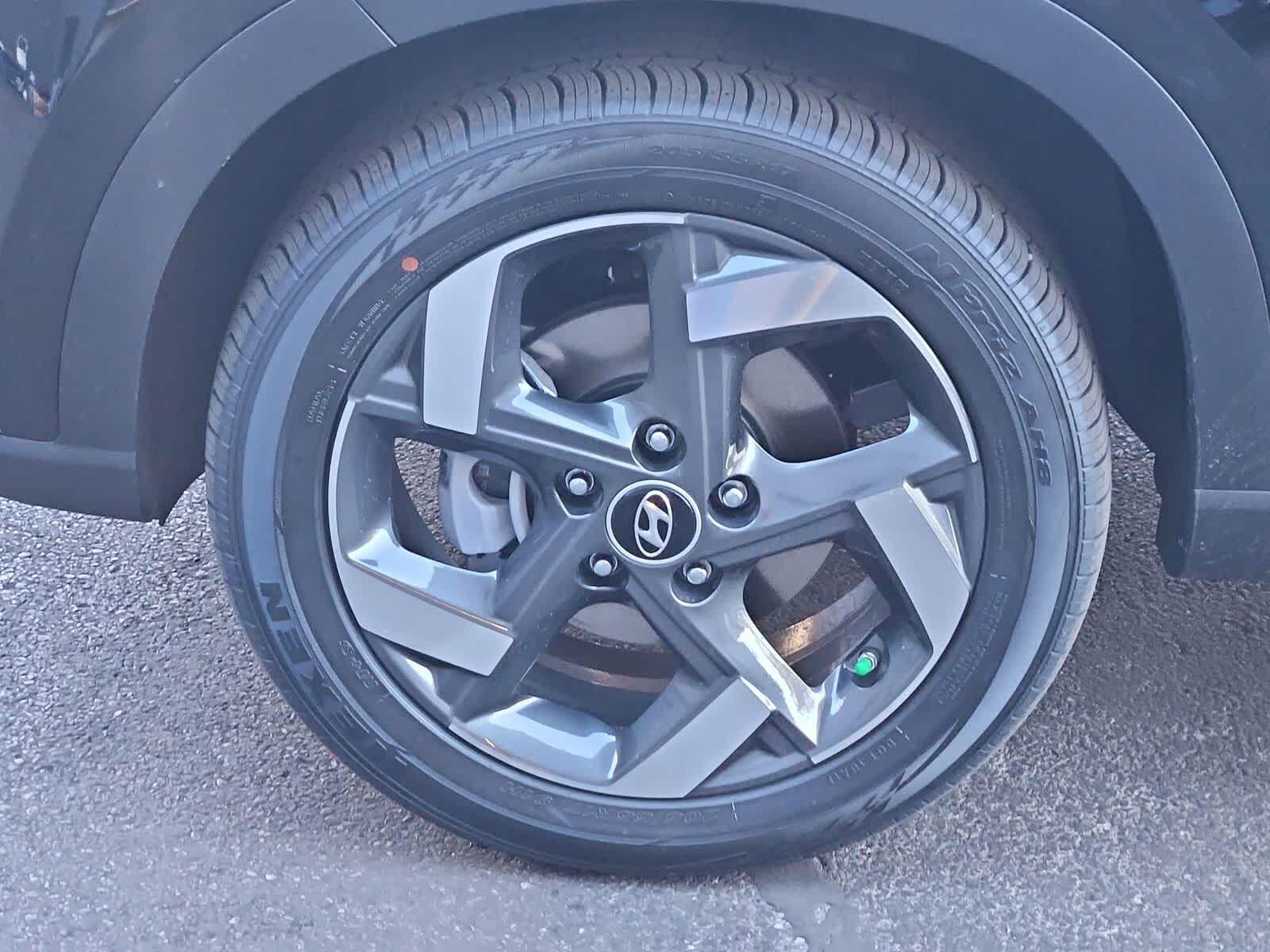 Thumbnail: 2026 Hyundai Venue - 12