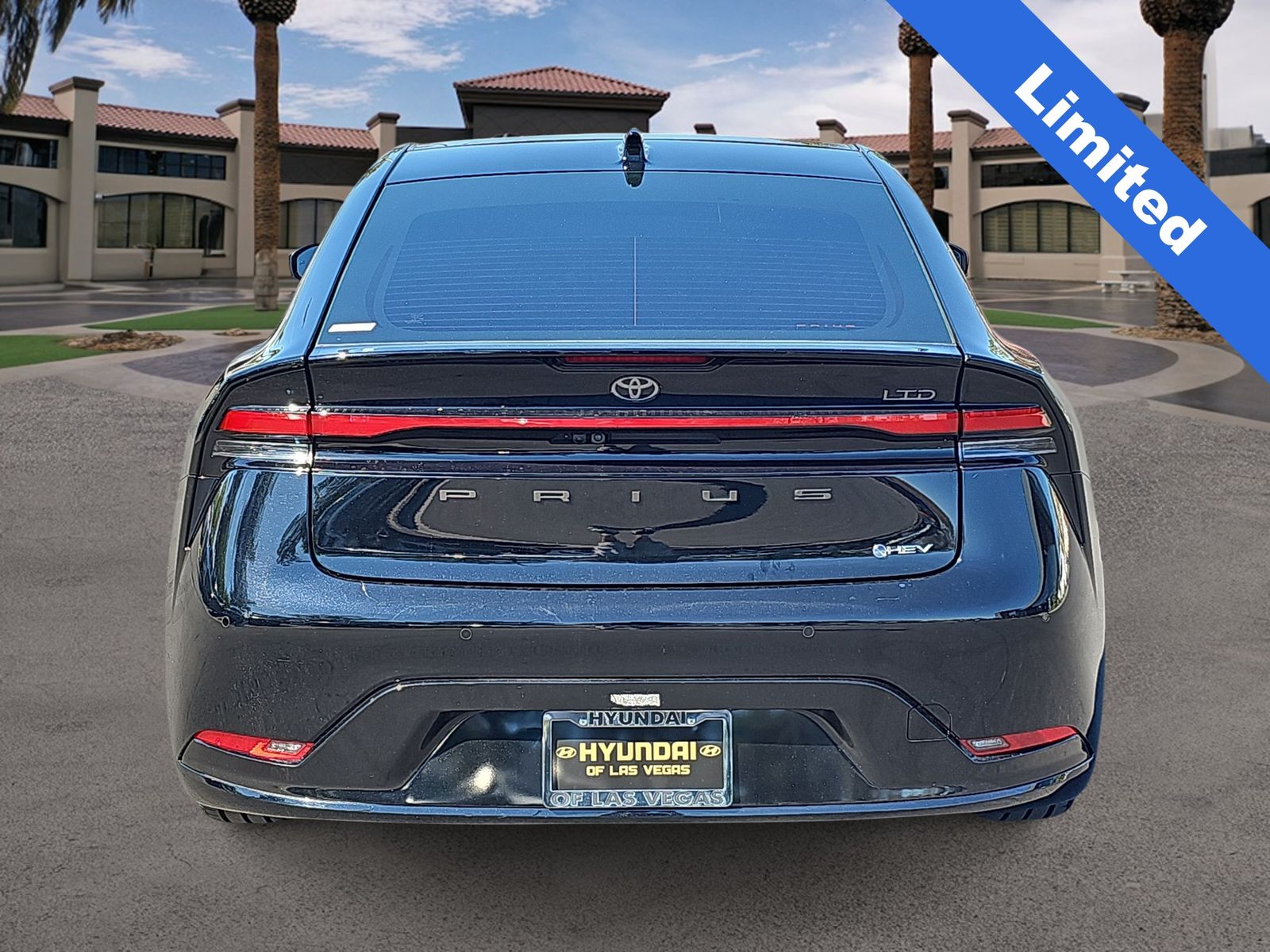 Thumbnail: 2023 Toyota Prius - 6