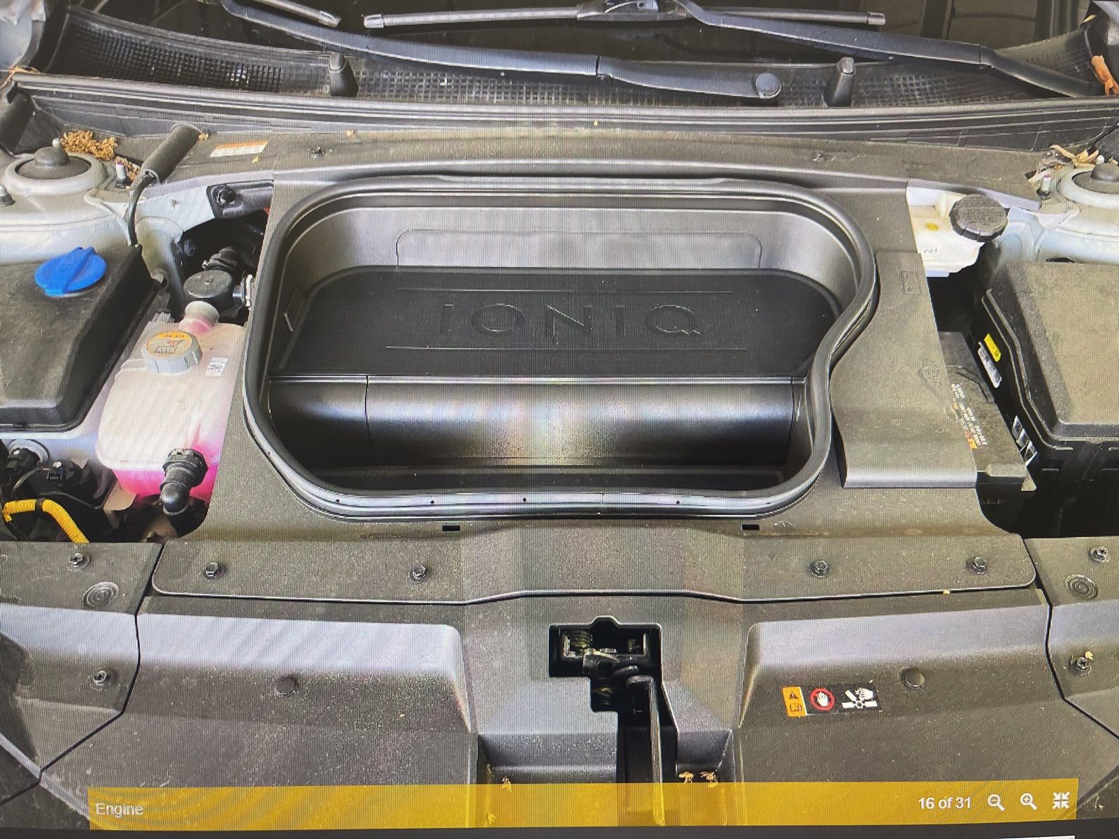 Thumbnail: 2024 Hyundai Ioniq 6 - 13