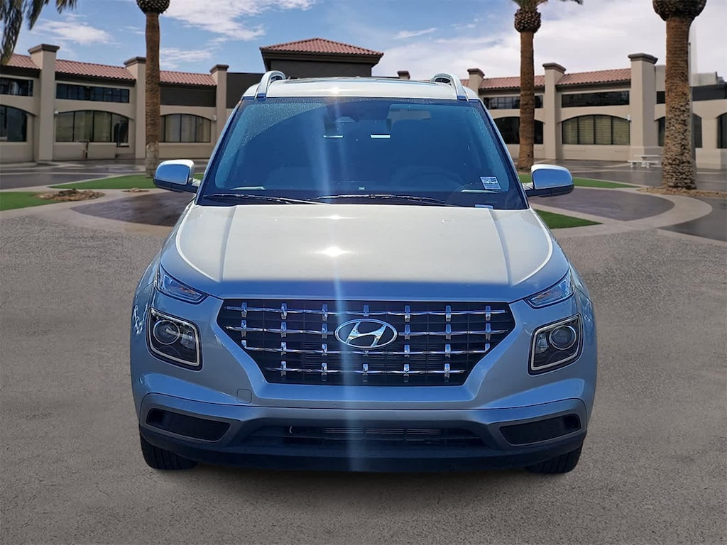 New 2025 Hyundai Venue SEL SUV
