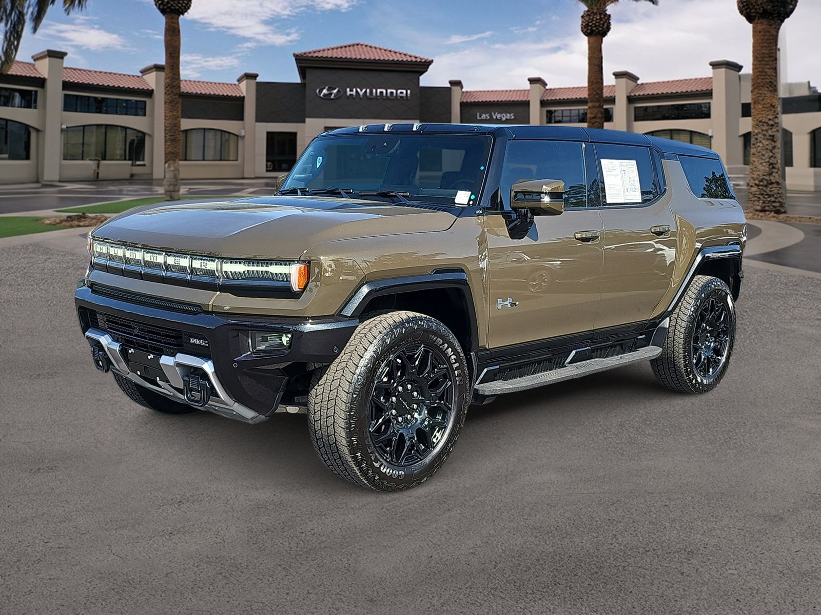 Thumbnail: 2025 GMC Hummer EV - 4