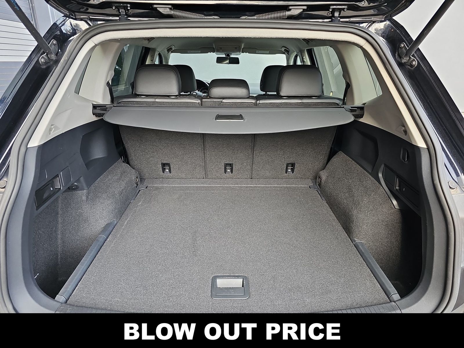 Thumbnail: 2019 Volkswagen Tiguan - 23