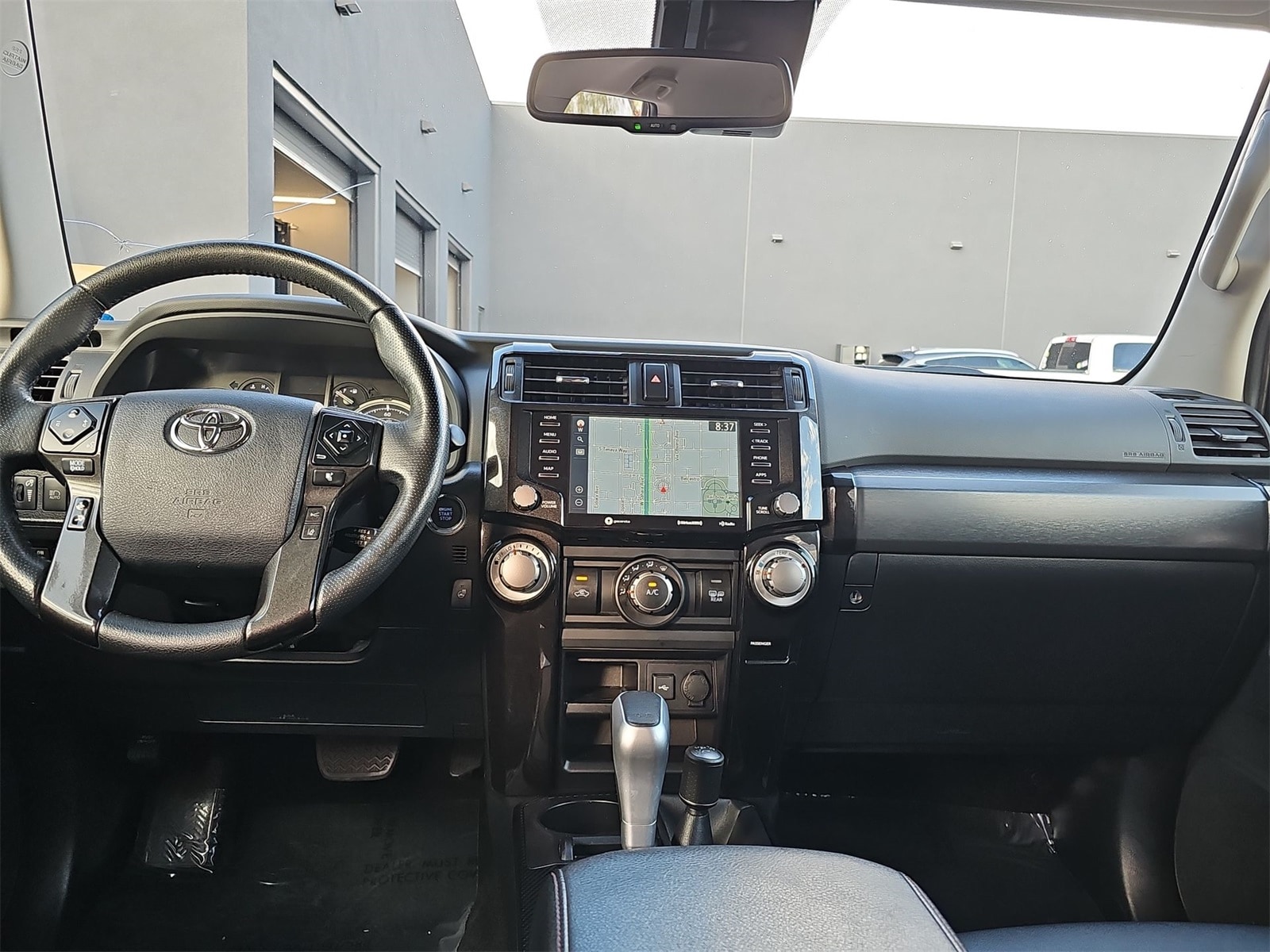 Thumbnail: 2023 Toyota 4Runner - 14