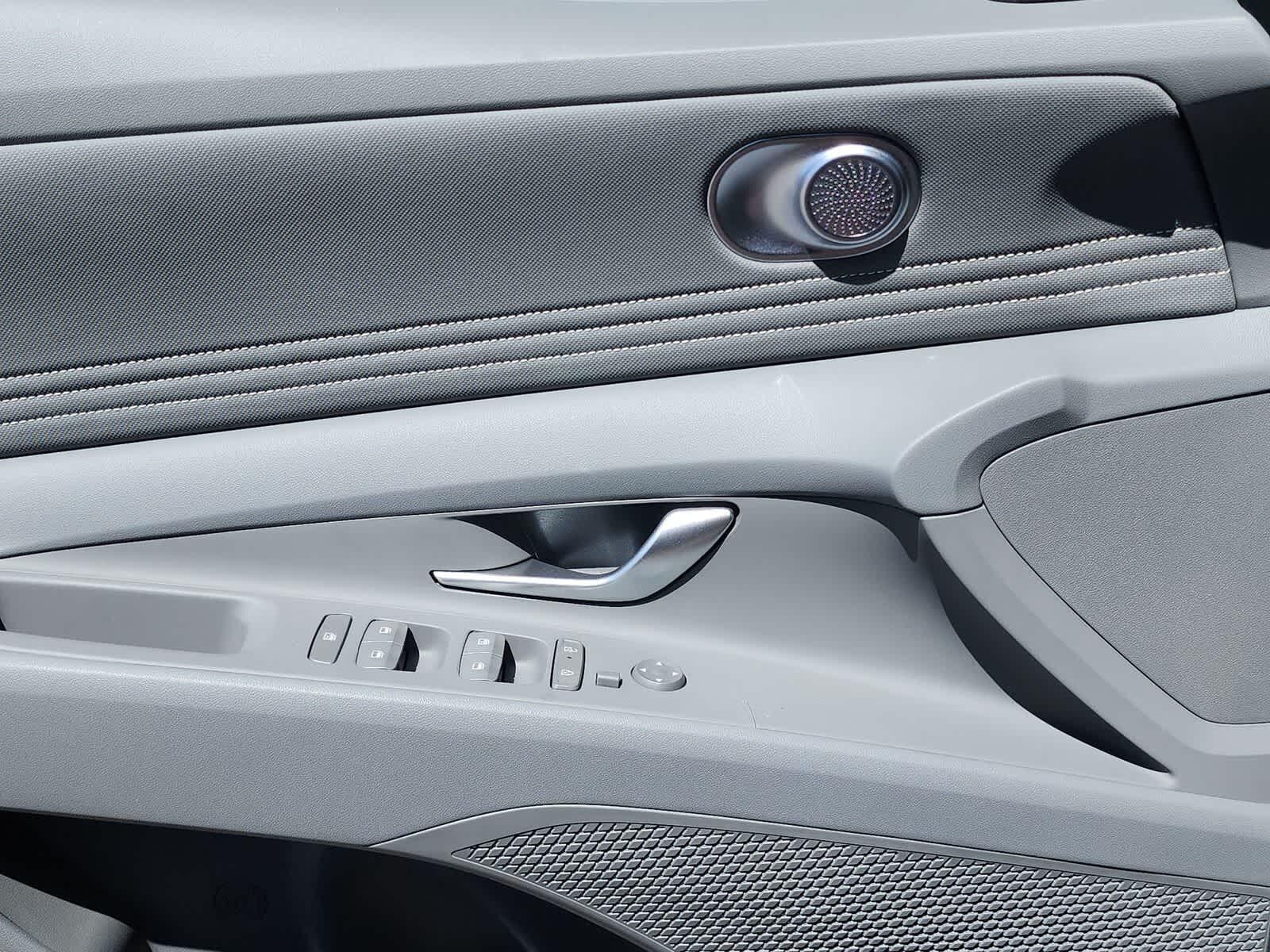 Thumbnail: 2026 Hyundai Elantra - 27