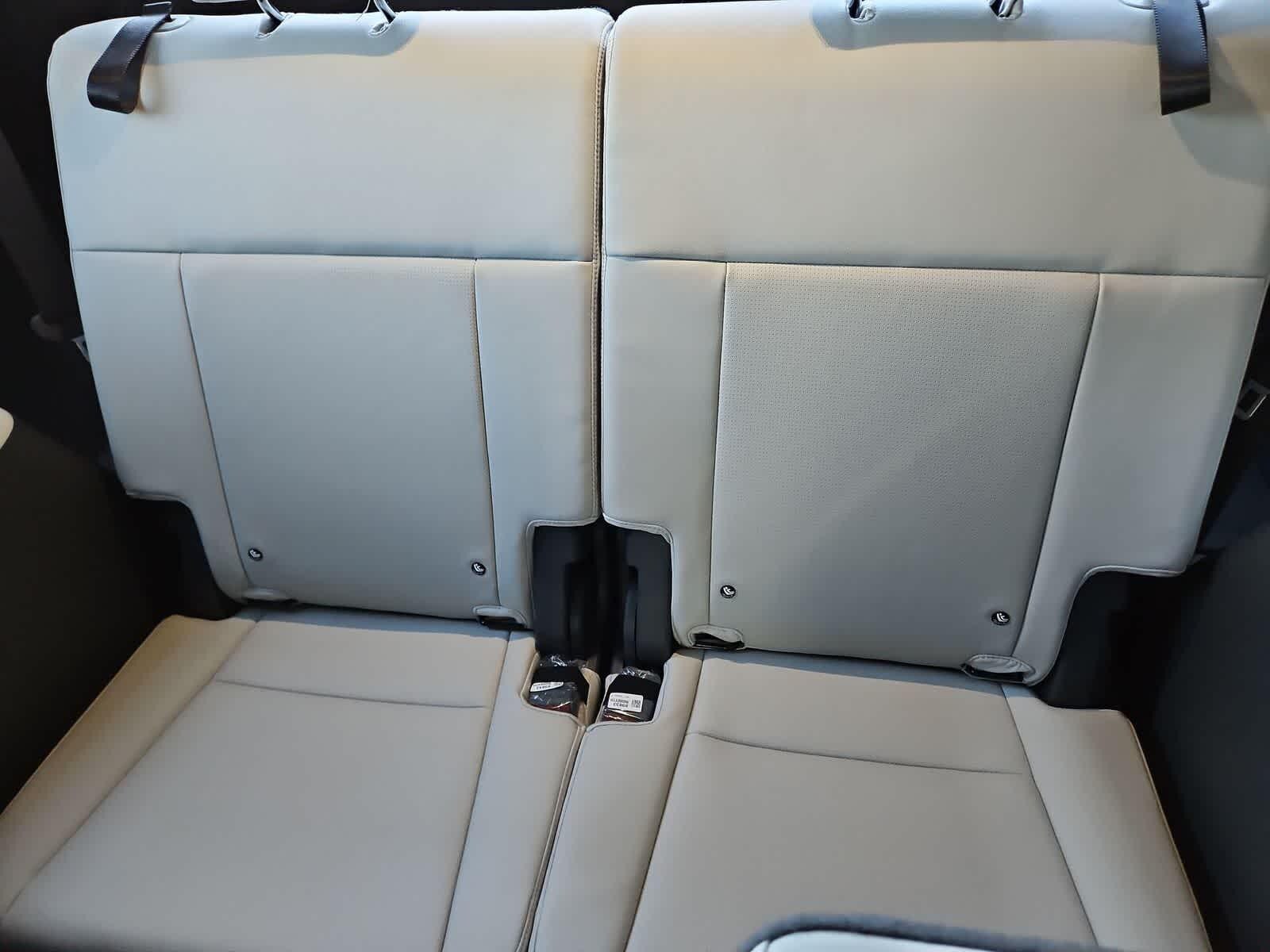 Thumbnail: 2026 Hyundai Santa Fe - 28